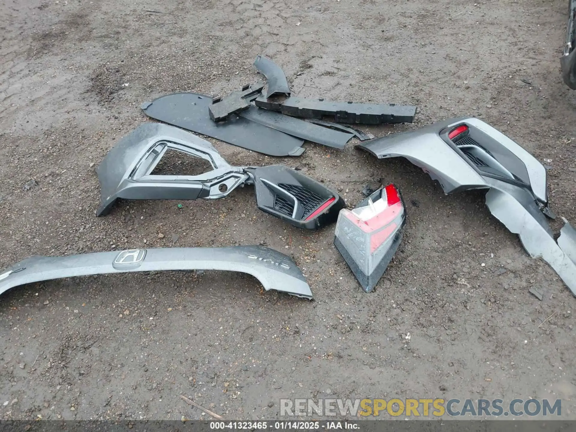 12 Photograph of a damaged car SHHFK7H31LU207819 HONDA CIVIC 2020