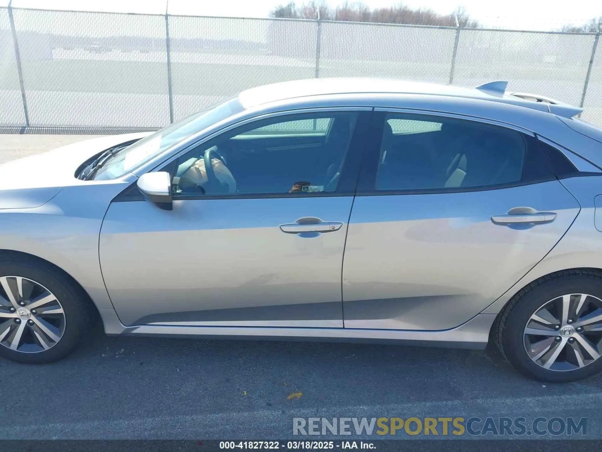 14 Photograph of a damaged car SHHFK7H34LU403866 HONDA CIVIC 2020