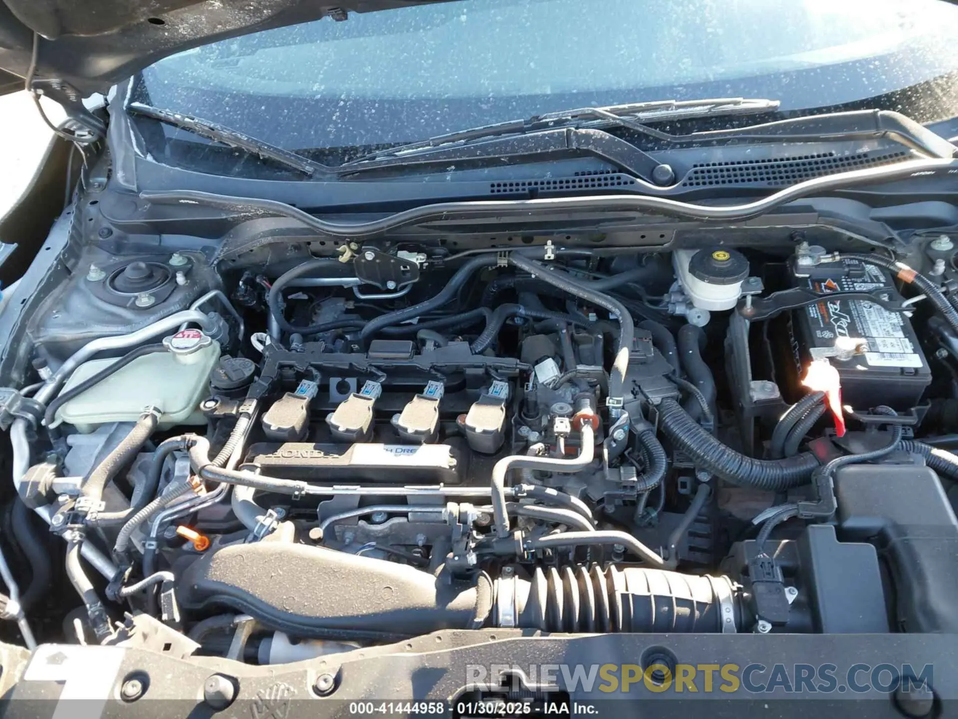 10 Photograph of a damaged car SHHFK7H35LU215888 HONDA CIVIC 2020