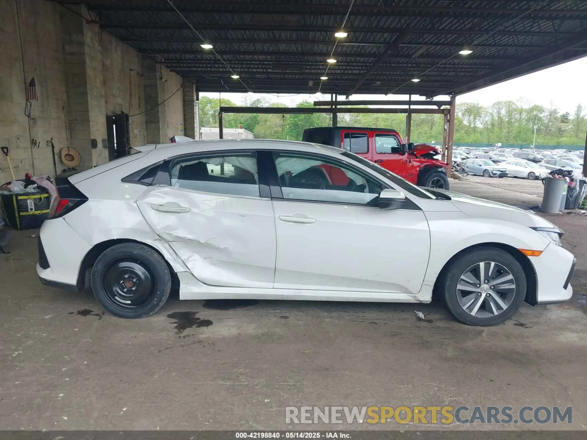 13 Photograph of a damaged car SHHFK7H37LU405806 HONDA CIVIC 2020