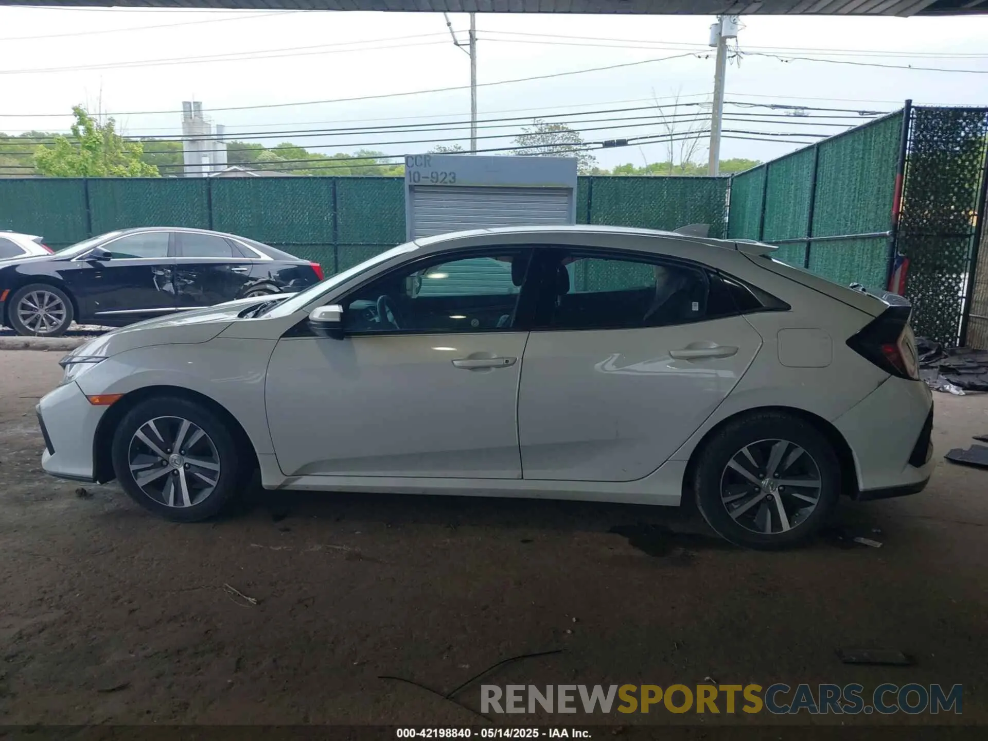 14 Photograph of a damaged car SHHFK7H37LU405806 HONDA CIVIC 2020