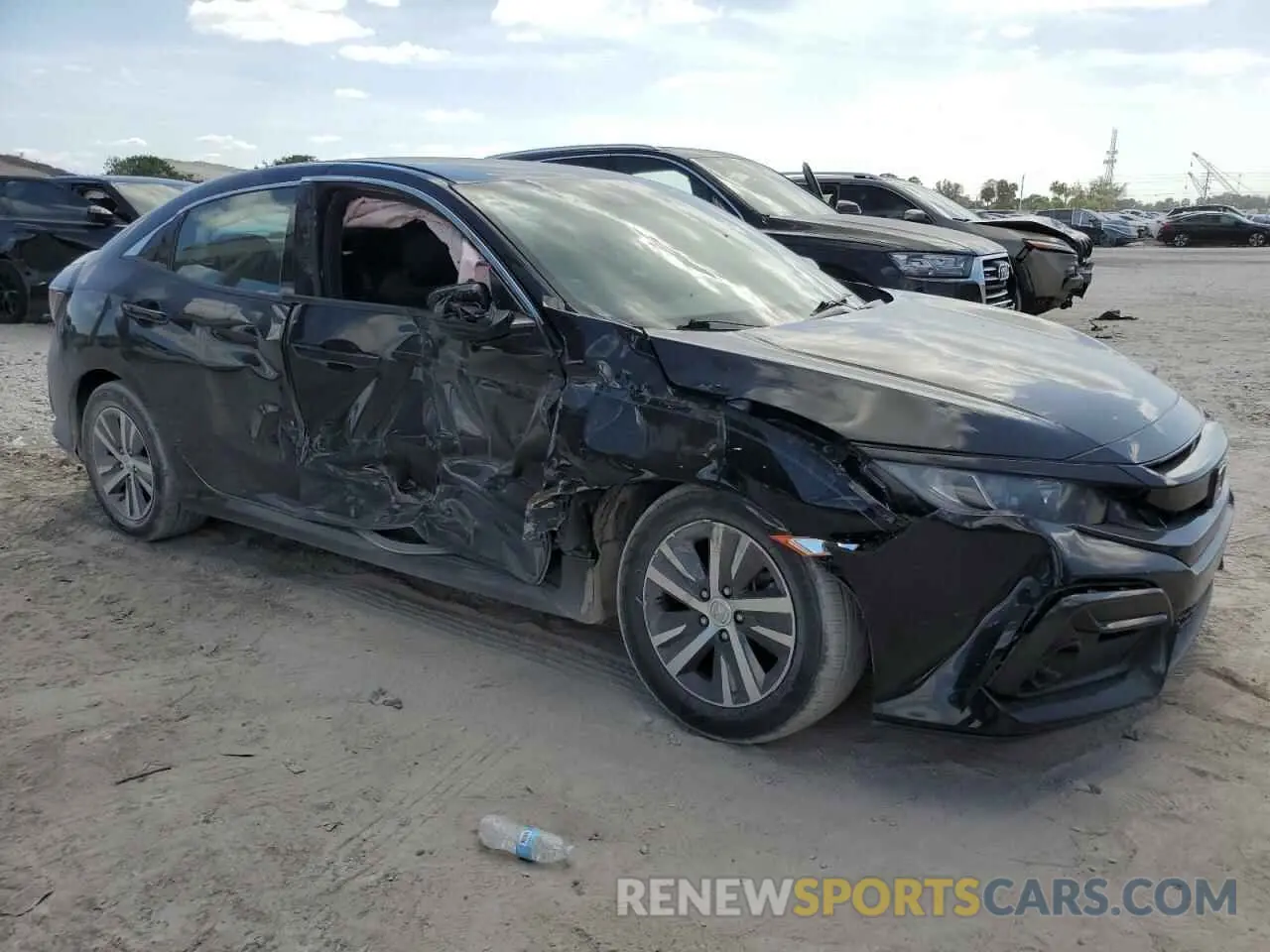 4 Photograph of a damaged car SHHFK7H38LU207865 HONDA CIVIC 2020