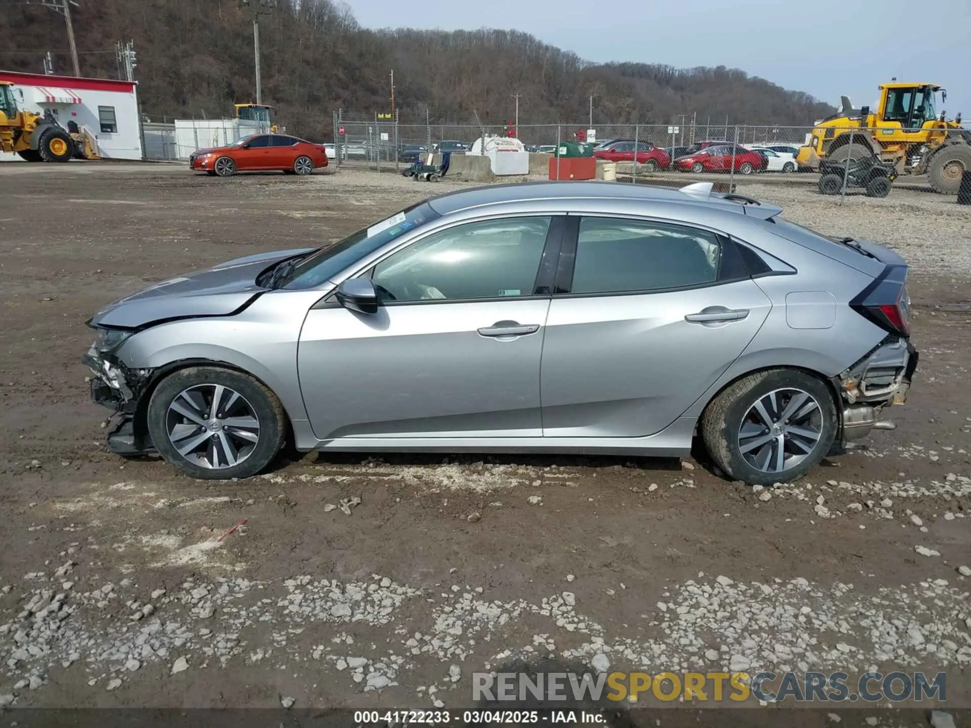 15 Photograph of a damaged car SHHFK7H38LU411047 HONDA CIVIC 2020