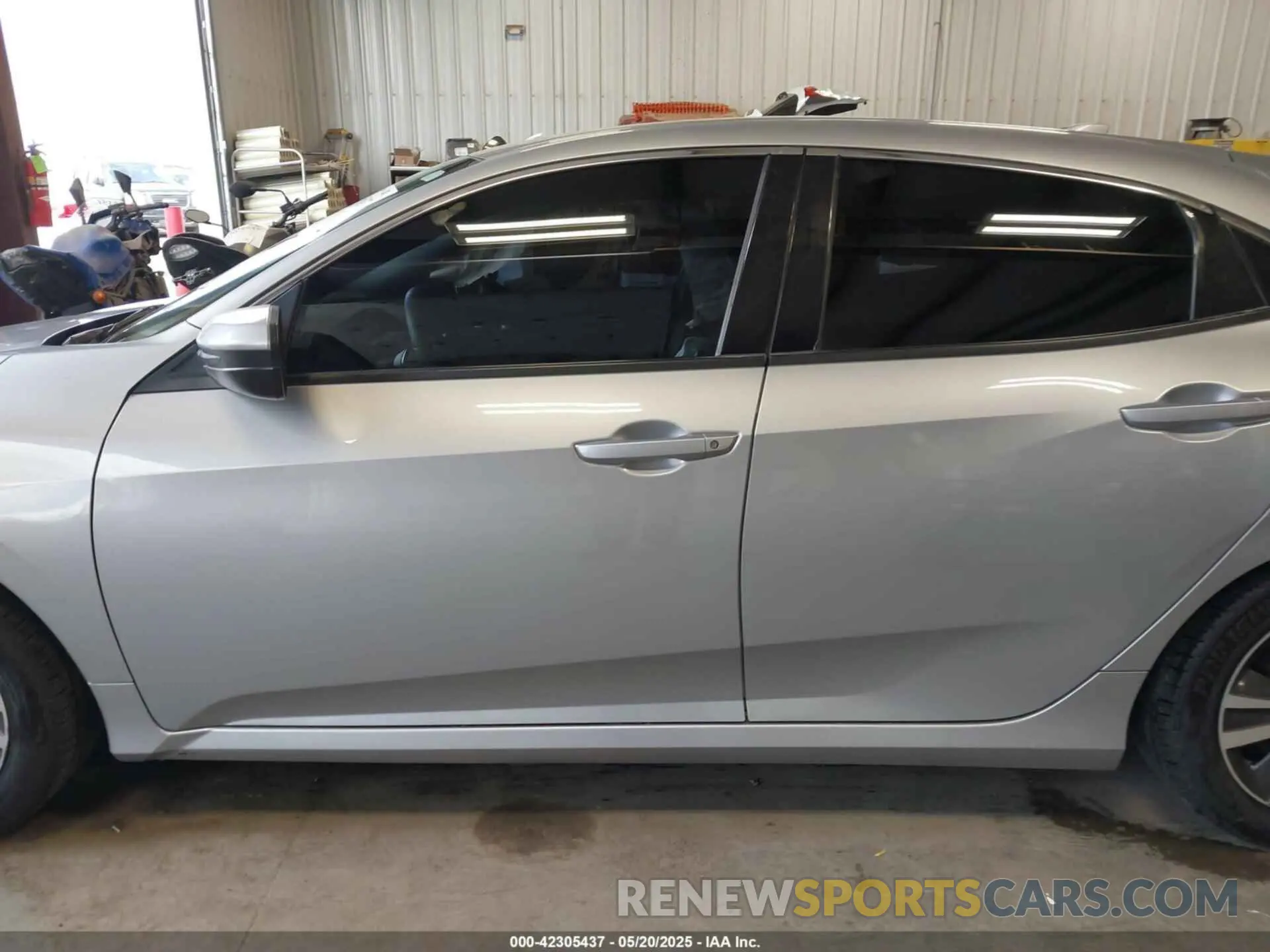 14 Photograph of a damaged car SHHFK7H38LU412120 HONDA CIVIC 2020