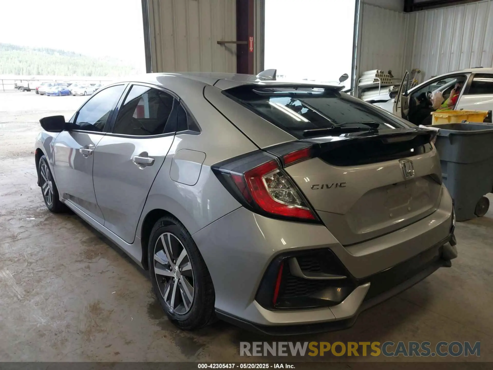 3 Photograph of a damaged car SHHFK7H38LU412120 HONDA CIVIC 2020