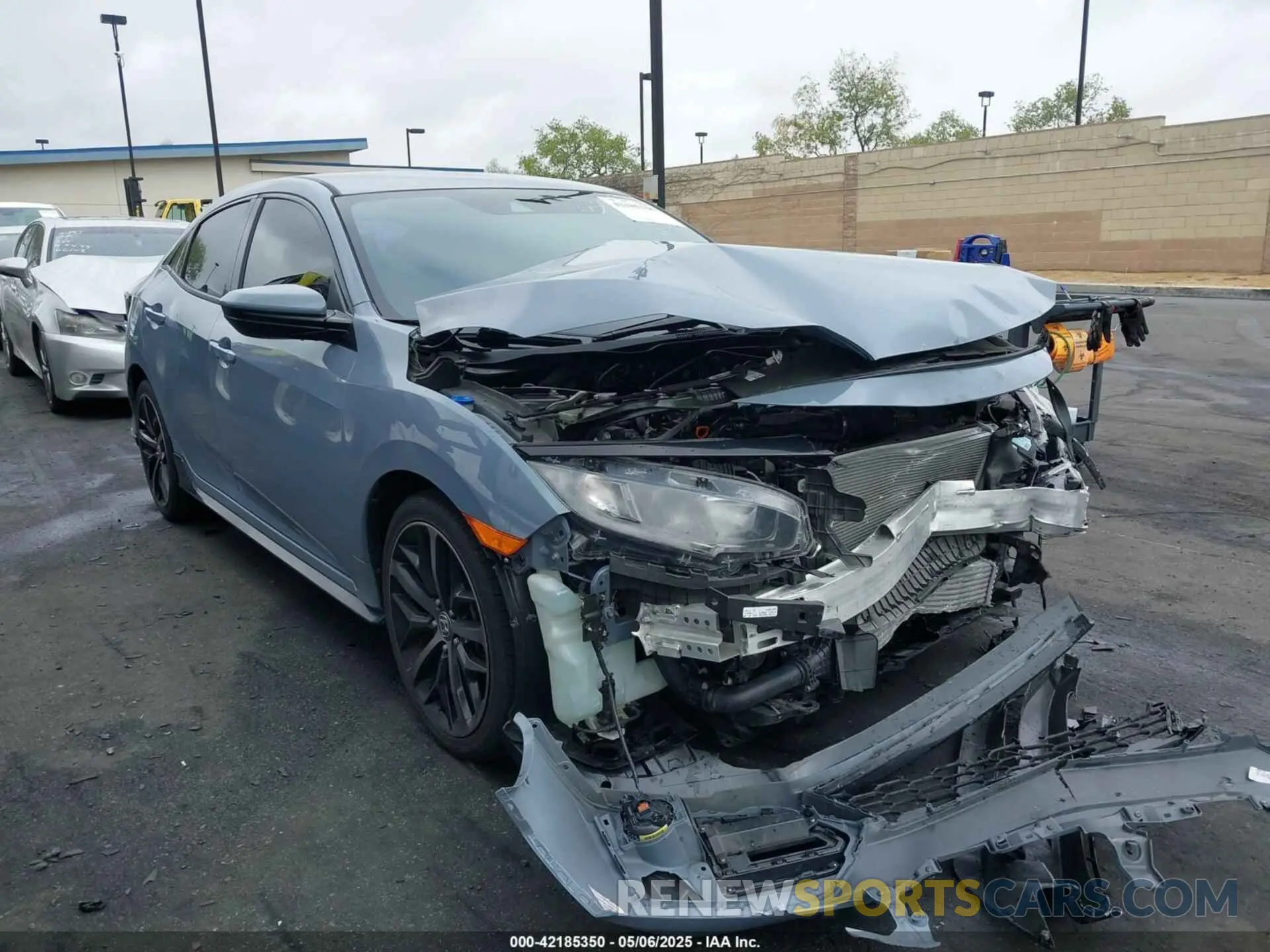 1 Photograph of a damaged car SHHFK7H40LU404506 HONDA CIVIC 2020