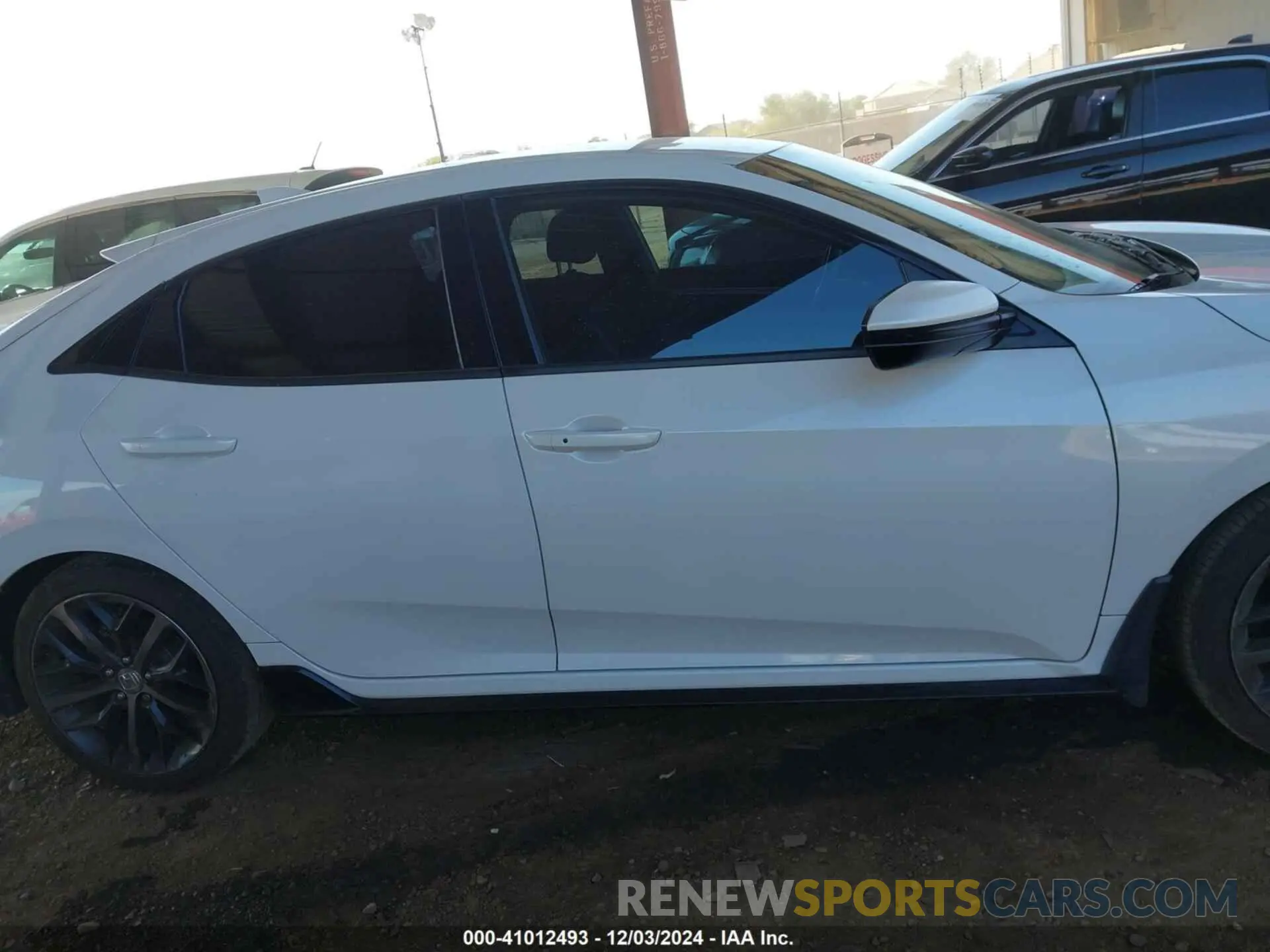 13 Photograph of a damaged car SHHFK7H41LU208378 HONDA CIVIC 2020