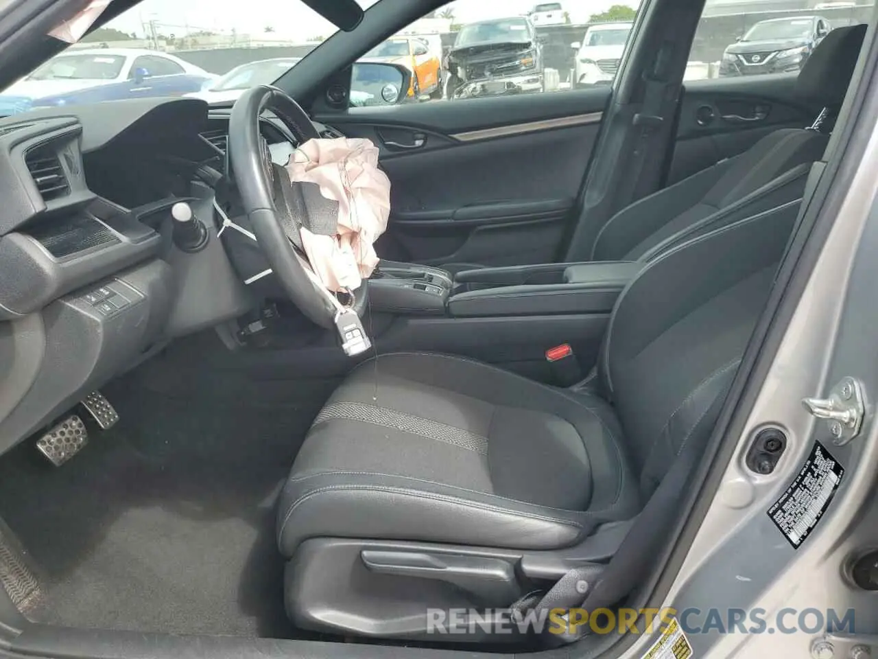7 Photograph of a damaged car SHHFK7H41LU401856 HONDA CIVIC 2020