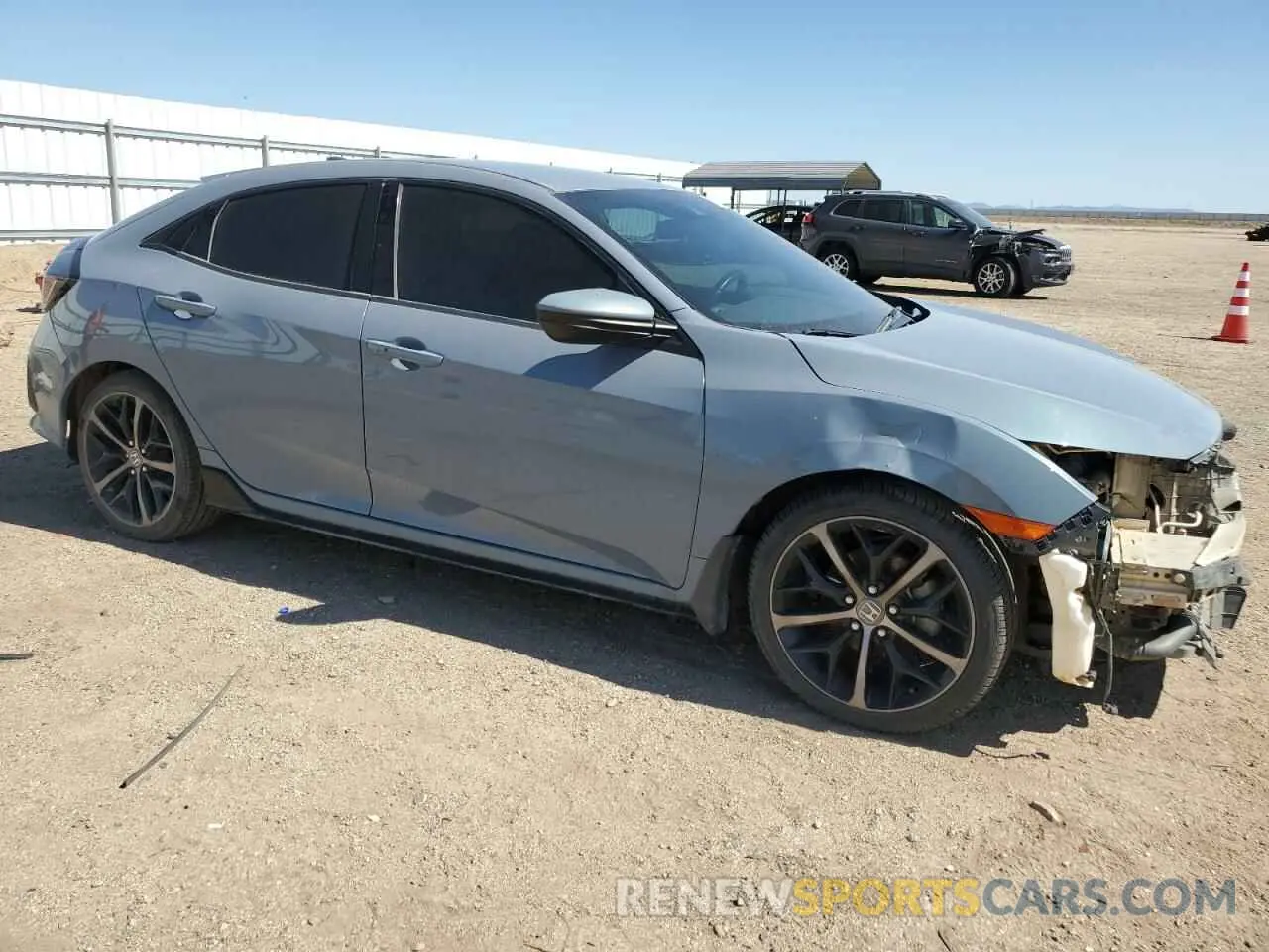 4 Photograph of a damaged car SHHFK7H41LU402330 HONDA CIVIC 2020