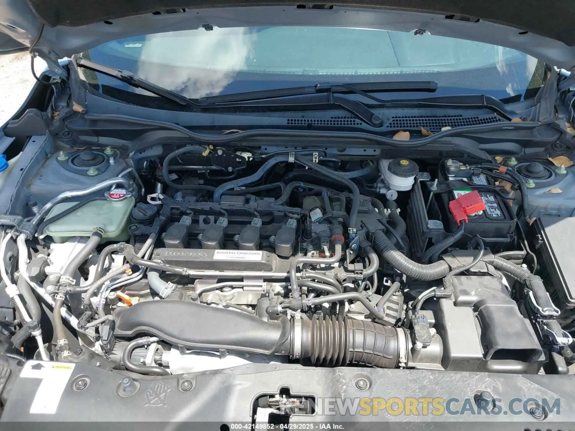 10 Photograph of a damaged car SHHFK7H42LU213055 HONDA CIVIC 2020