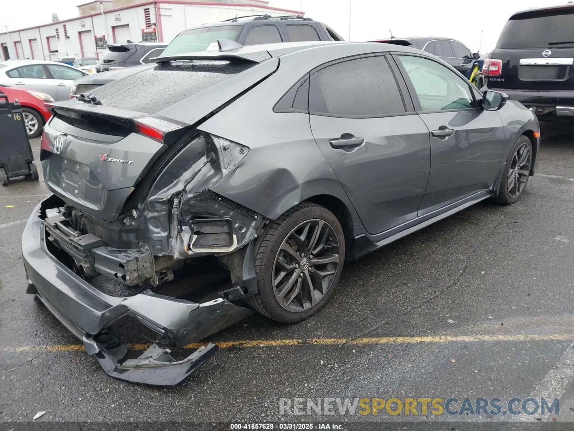 4 Photograph of a damaged car SHHFK7H42LU400151 HONDA CIVIC 2020