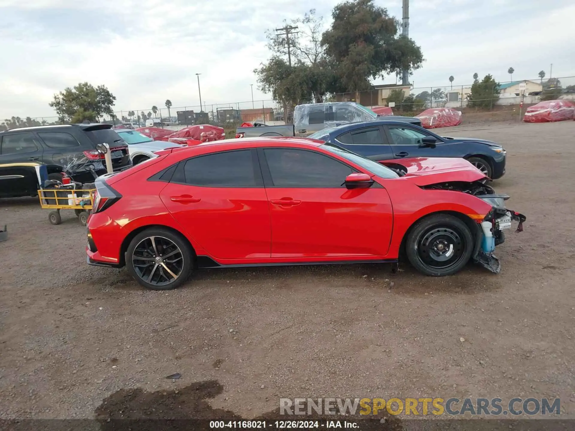 13 Photograph of a damaged car SHHFK7H42LU422523 HONDA CIVIC 2020