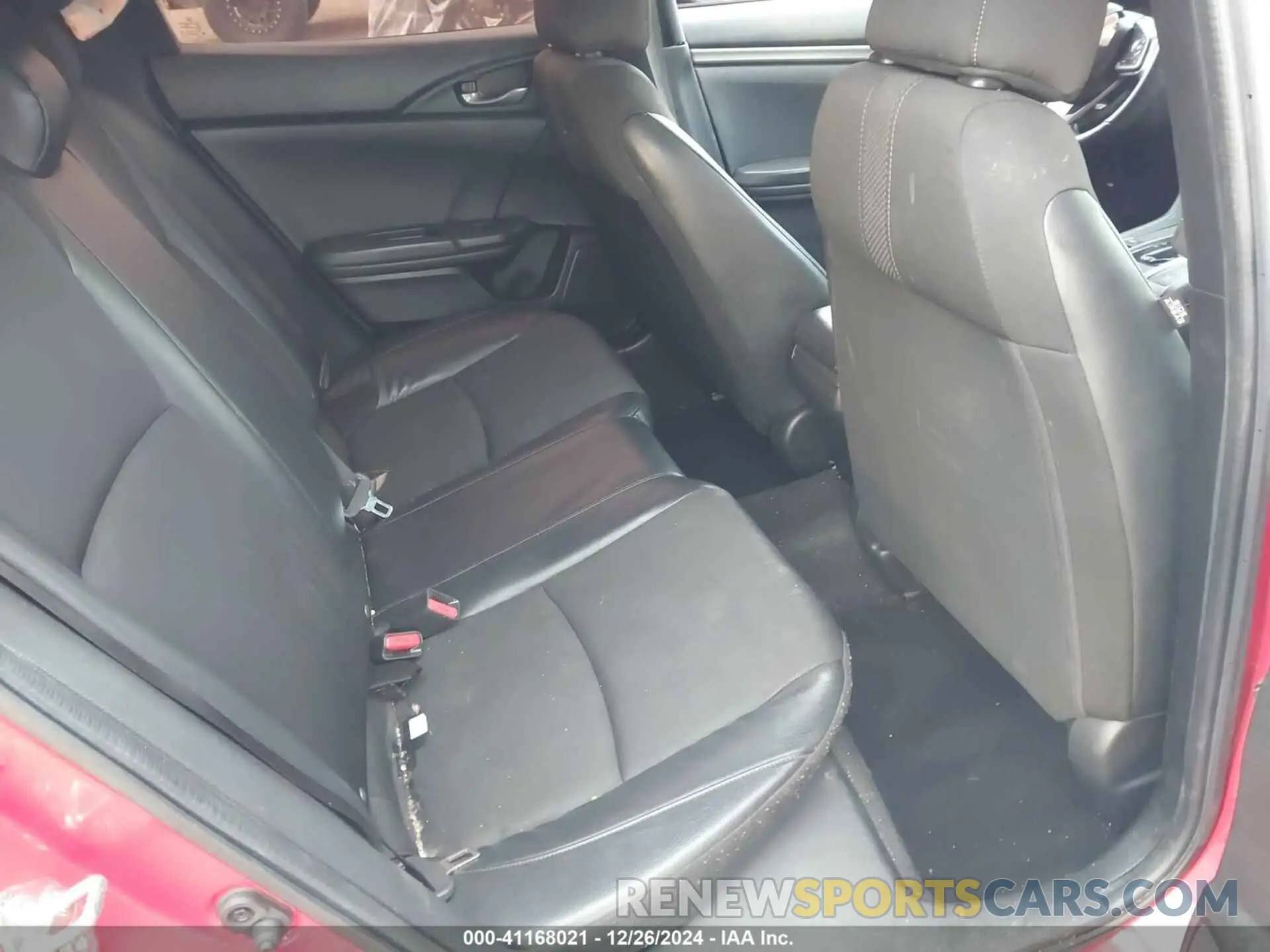 8 Photograph of a damaged car SHHFK7H42LU422523 HONDA CIVIC 2020
