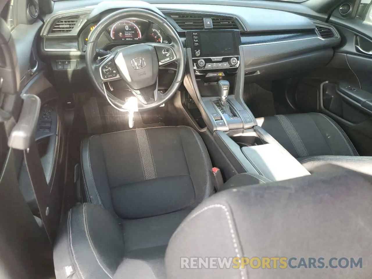 8 Photograph of a damaged car SHHFK7H44LU201392 HONDA CIVIC 2020