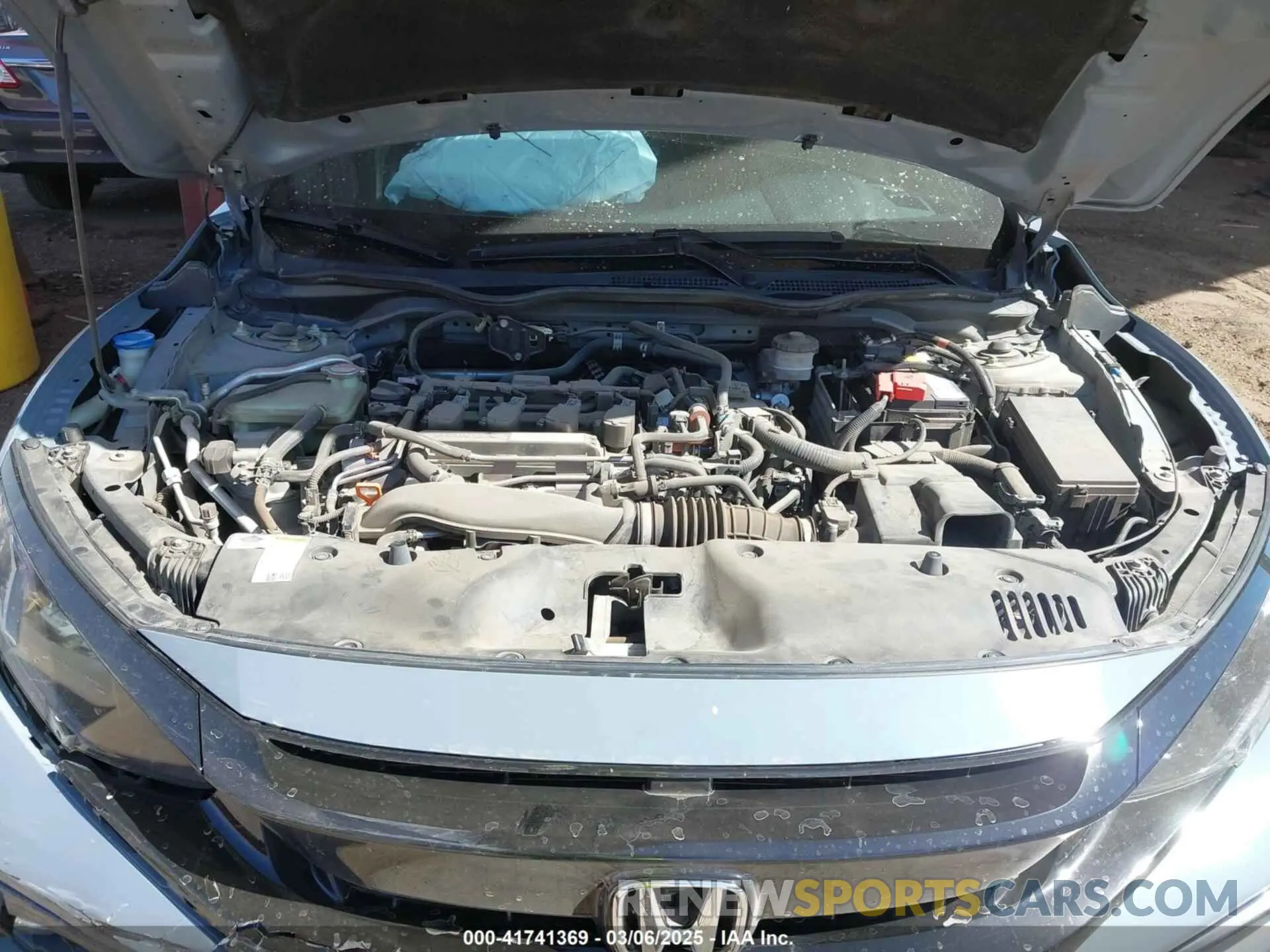10 Photograph of a damaged car SHHFK7H44LU220198 HONDA CIVIC 2020