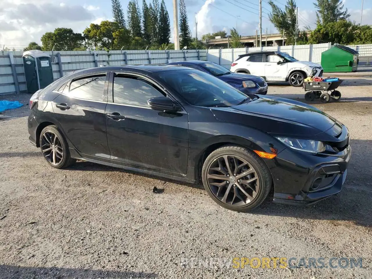 4 Photograph of a damaged car SHHFK7H44LU221433 HONDA CIVIC 2020