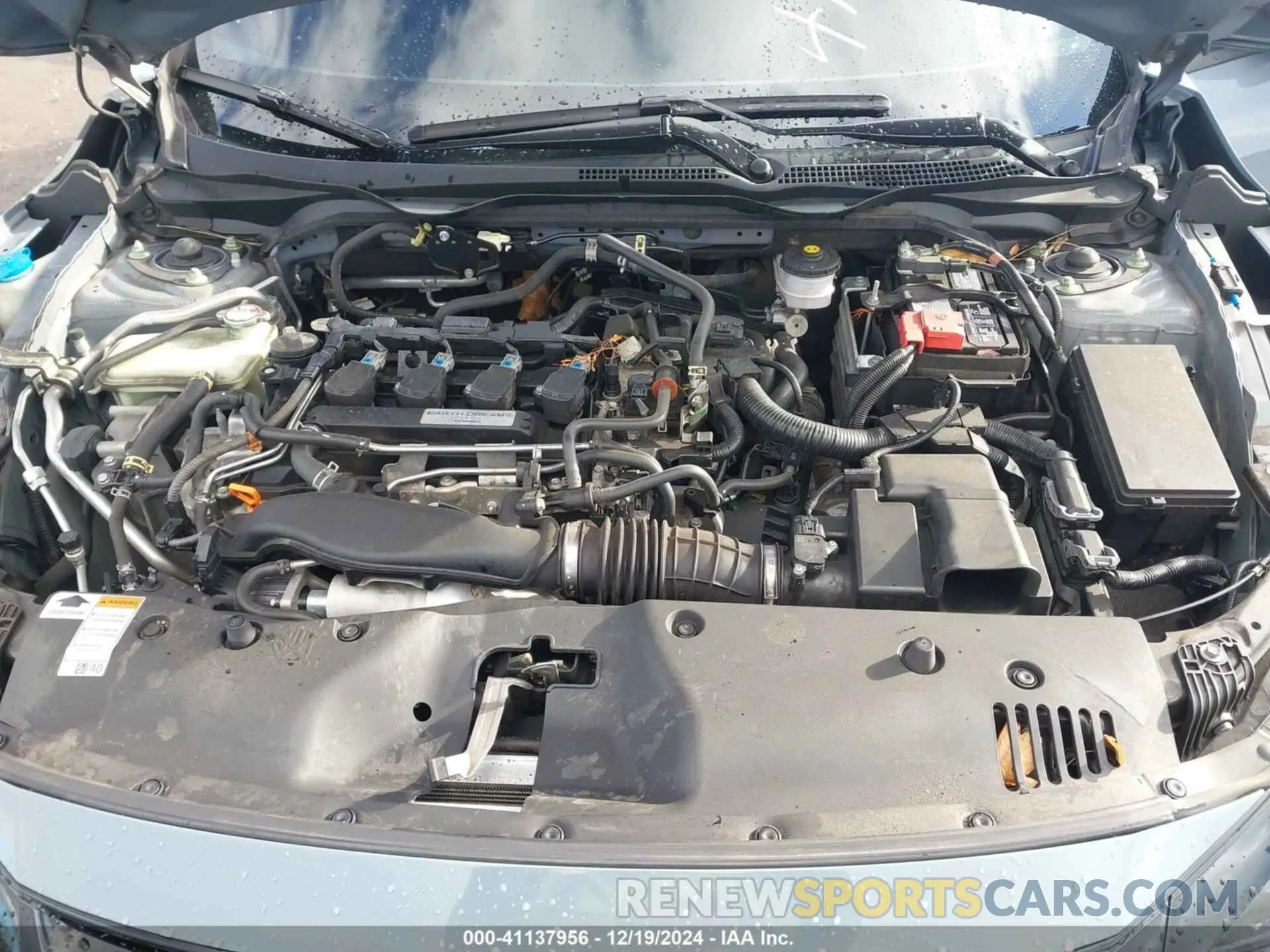 10 Photograph of a damaged car SHHFK7H44LU411121 HONDA CIVIC 2020