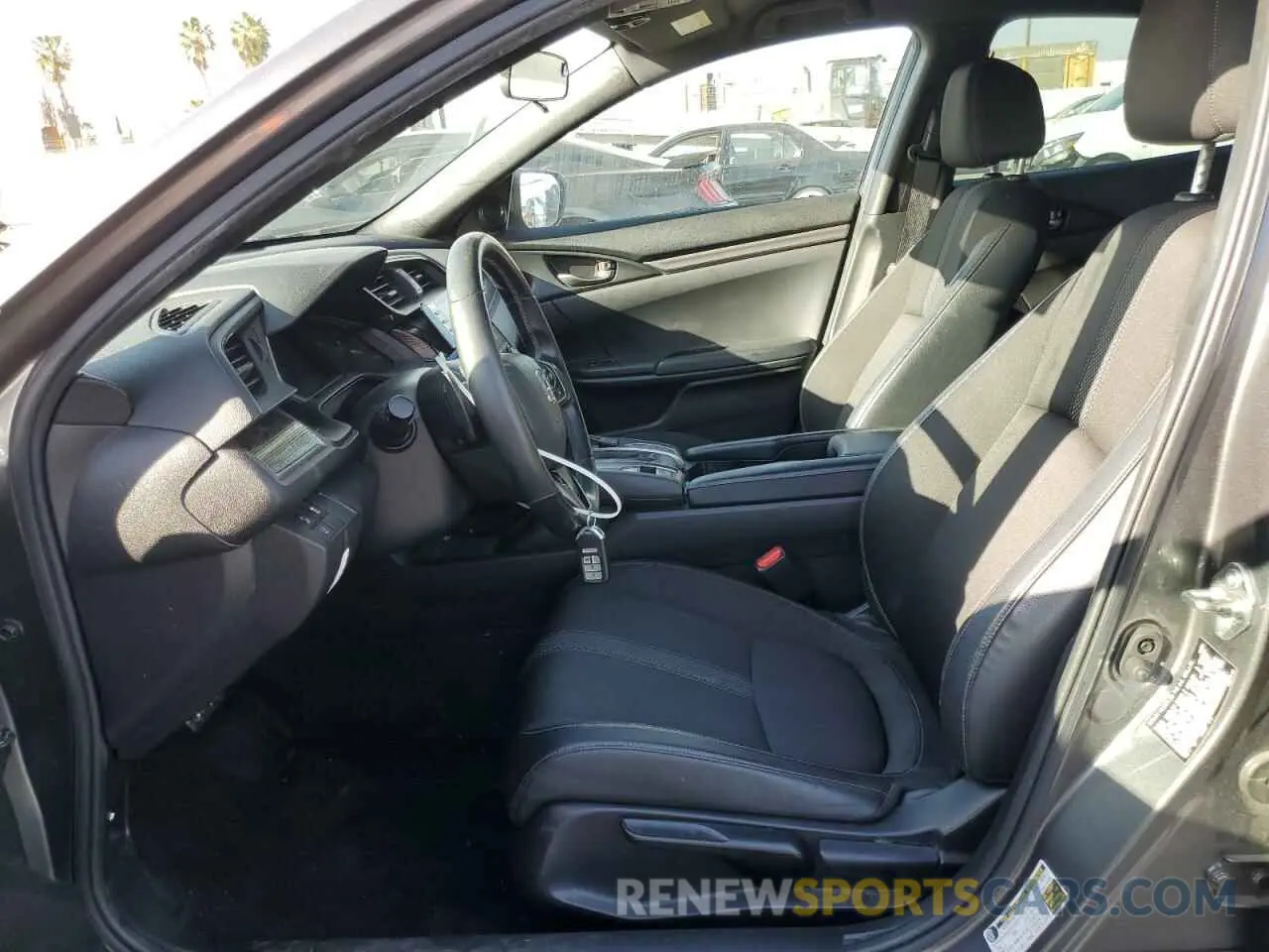 7 Photograph of a damaged car SHHFK7H44LU411734 HONDA CIVIC 2020