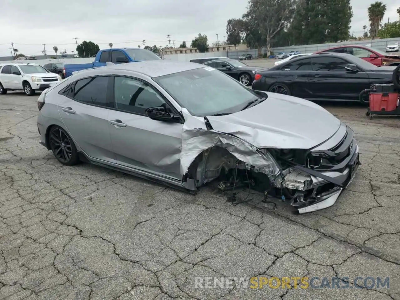 4 Photograph of a damaged car SHHFK7H44LU417596 HONDA CIVIC 2020