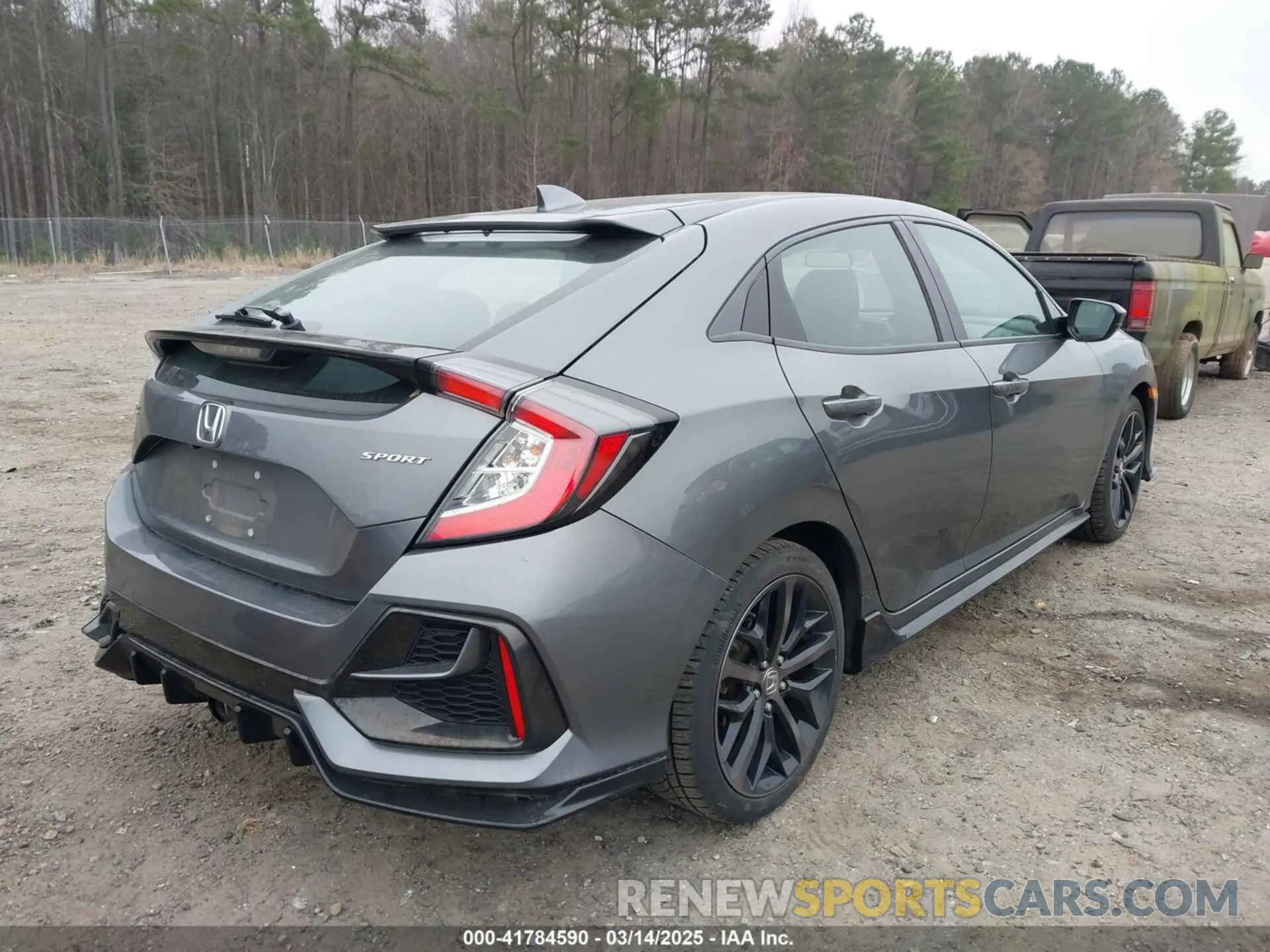 4 Photograph of a damaged car SHHFK7H45LU410849 HONDA CIVIC 2020