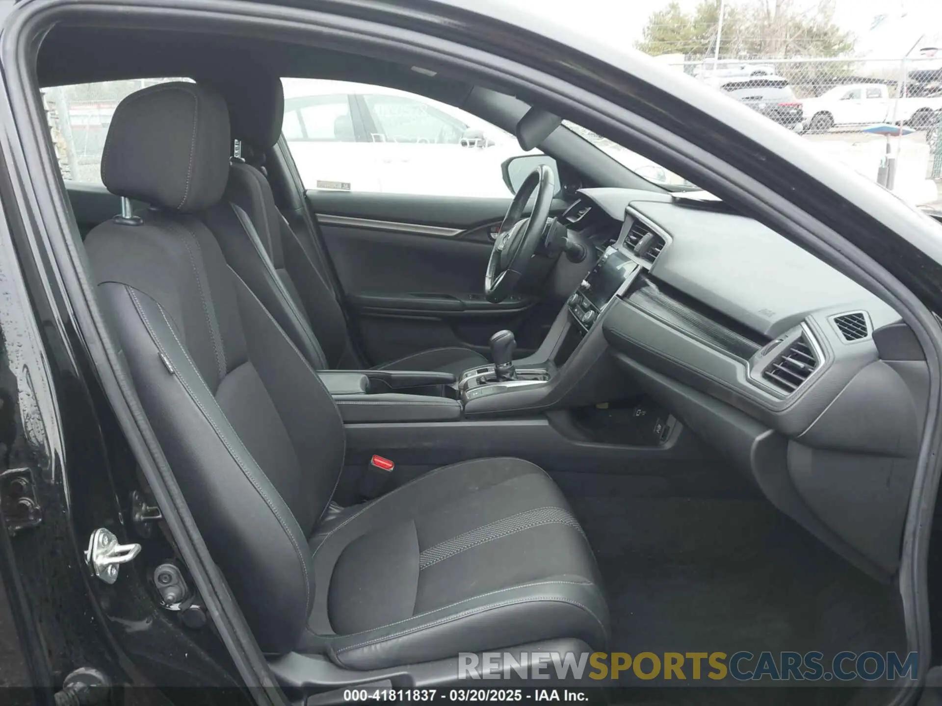 5 Photograph of a damaged car SHHFK7H47LU201211 HONDA CIVIC 2020