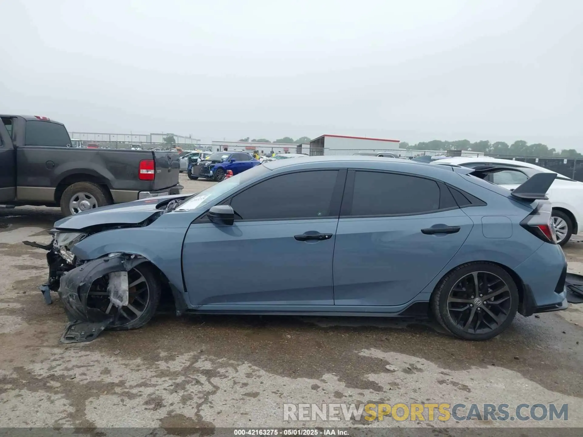 14 Photograph of a damaged car SHHFK7H47LU211785 HONDA CIVIC 2020