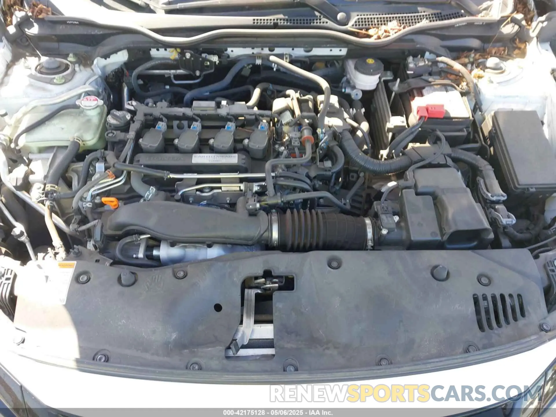 10 Photograph of a damaged car SHHFK7H47LU419164 HONDA CIVIC 2020