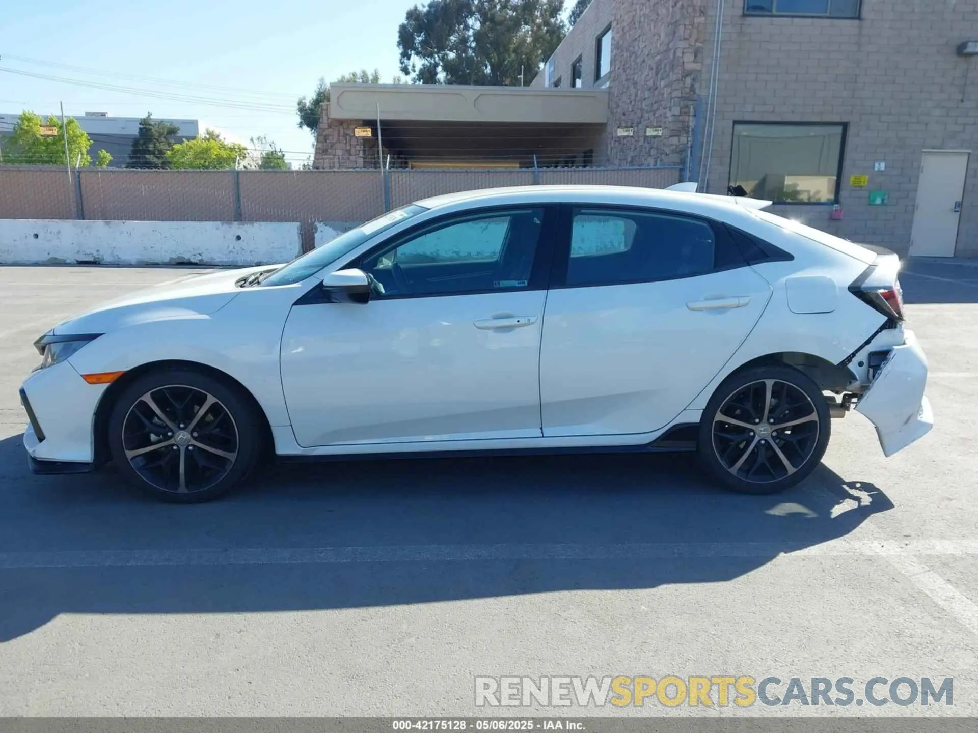 15 Photograph of a damaged car SHHFK7H47LU419164 HONDA CIVIC 2020
