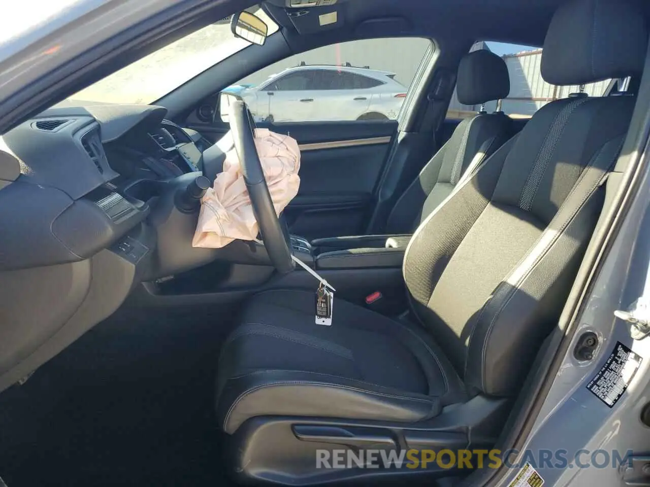 7 Photograph of a damaged car SHHFK7H48LU203842 HONDA CIVIC 2020