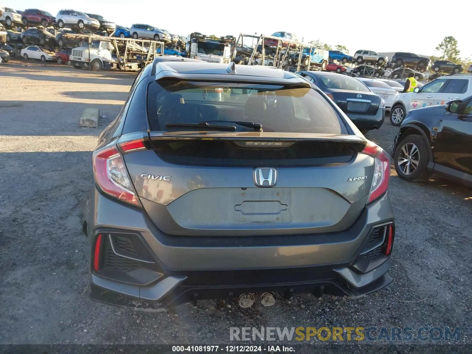 16 Photograph of a damaged car SHHFK7H48LU404849 HONDA CIVIC 2020