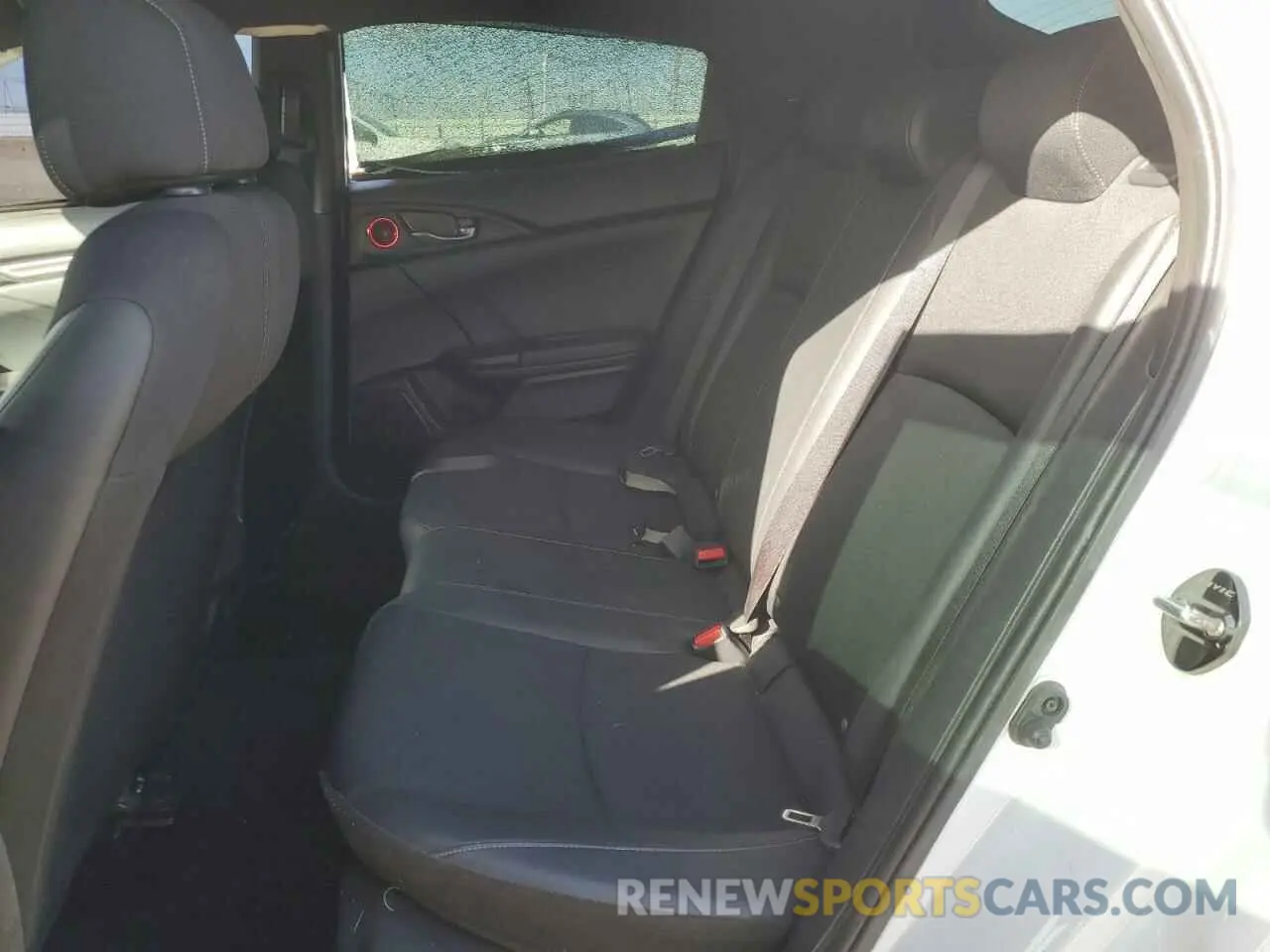 11 Photograph of a damaged car SHHFK7H48LU410490 HONDA CIVIC 2020