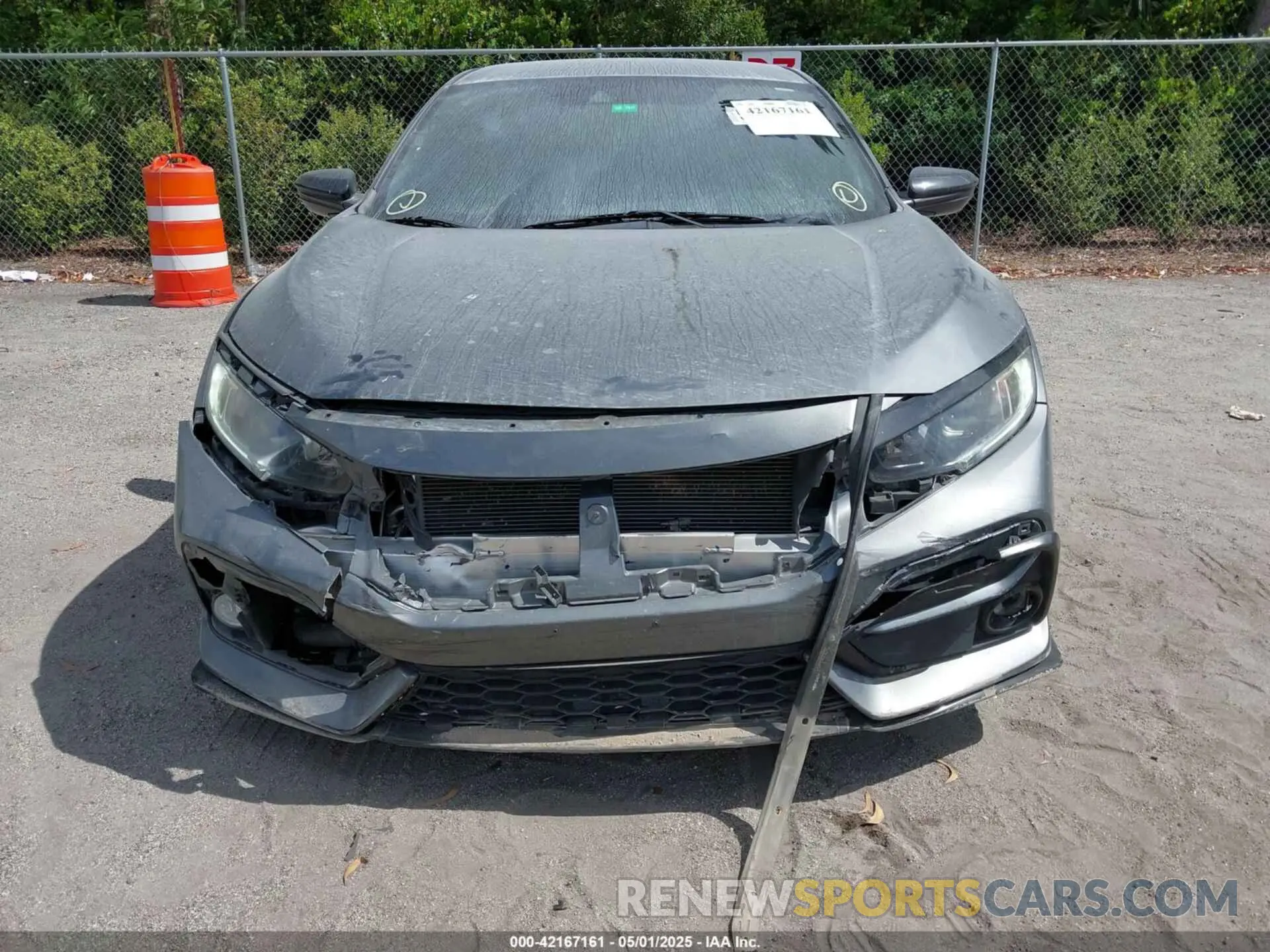 6 Photograph of a damaged car SHHFK7H49LU404276 HONDA CIVIC 2020