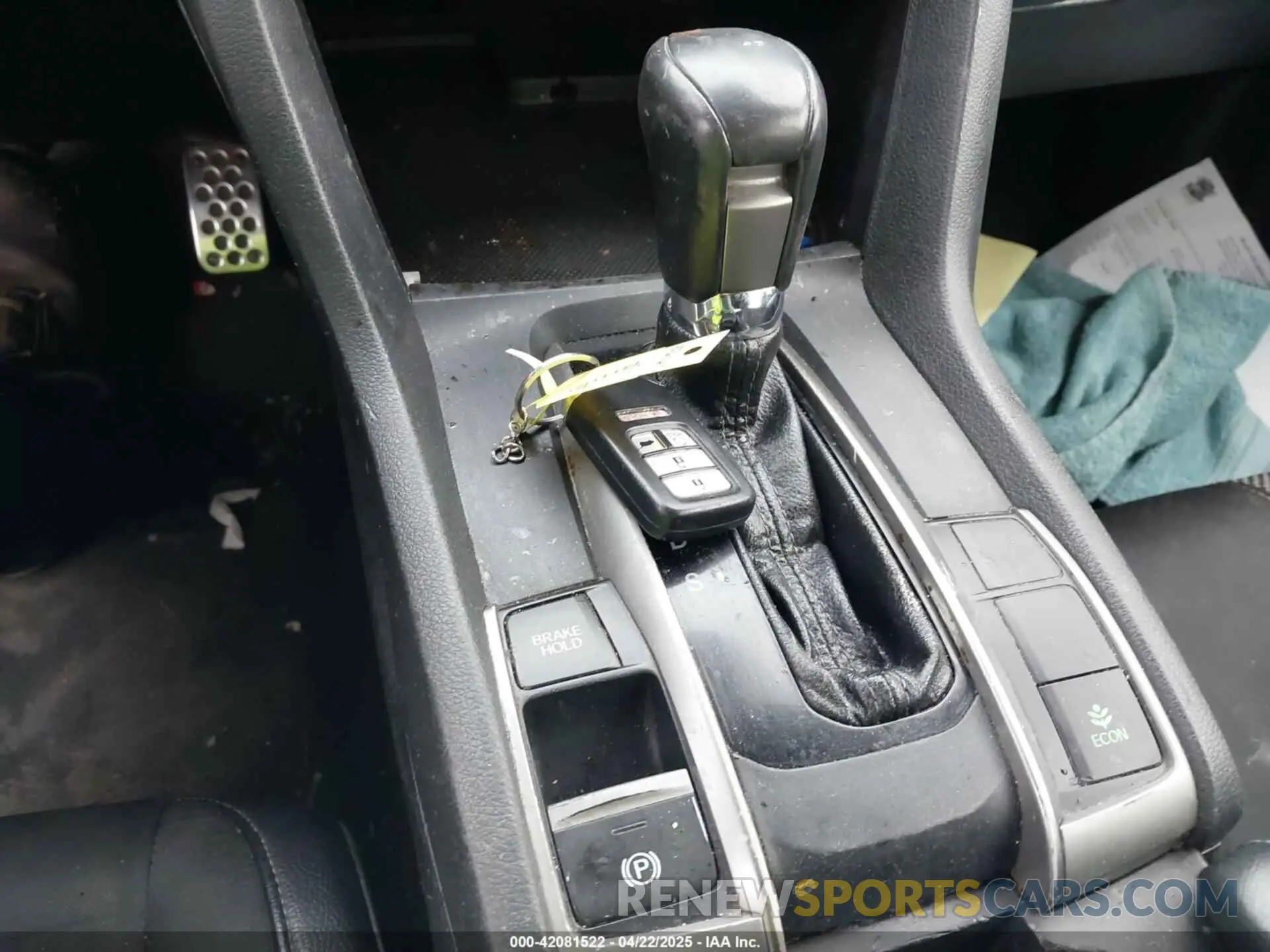 11 Photograph of a damaged car SHHFK7H49LU417920 HONDA CIVIC 2020