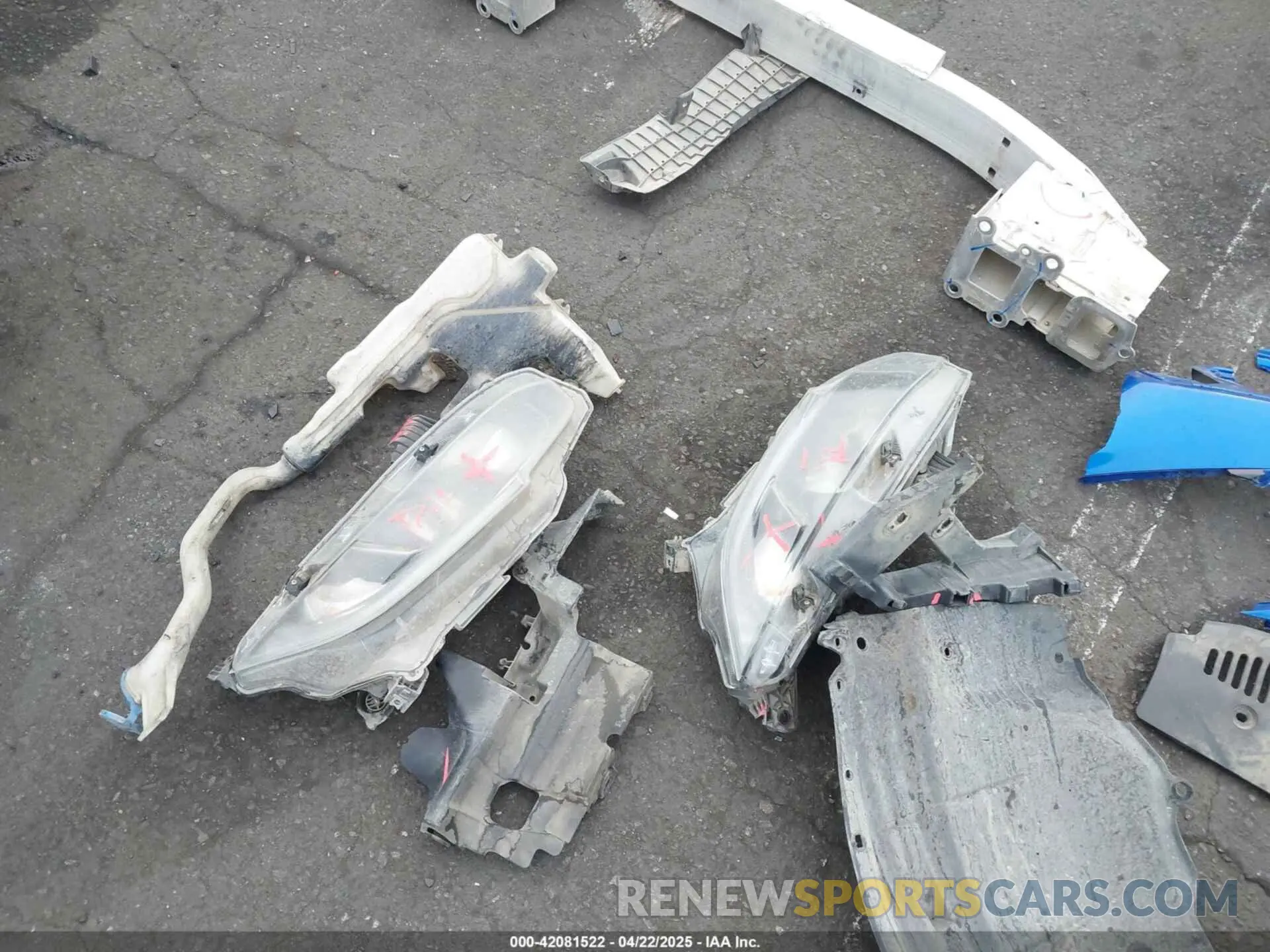 18 Photograph of a damaged car SHHFK7H49LU417920 HONDA CIVIC 2020