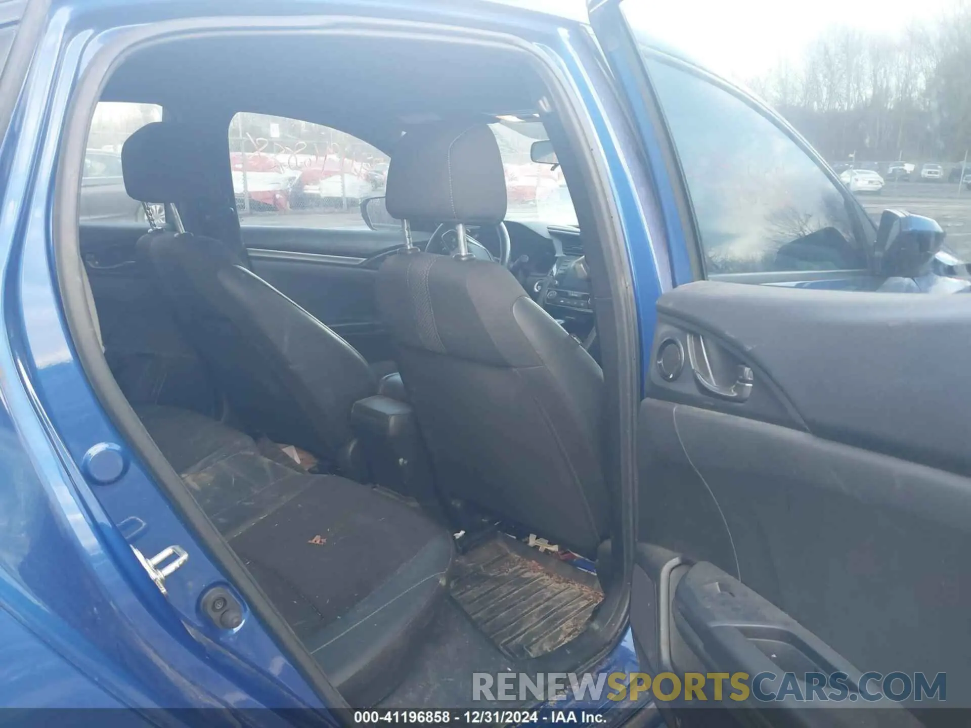 8 Photograph of a damaged car SHHFK7H4XLU421555 HONDA CIVIC 2020