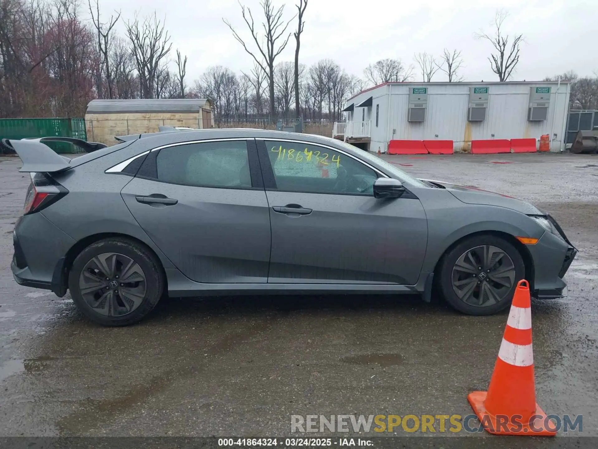 13 Photograph of a damaged car SHHFK7H60LU218305 HONDA CIVIC 2020