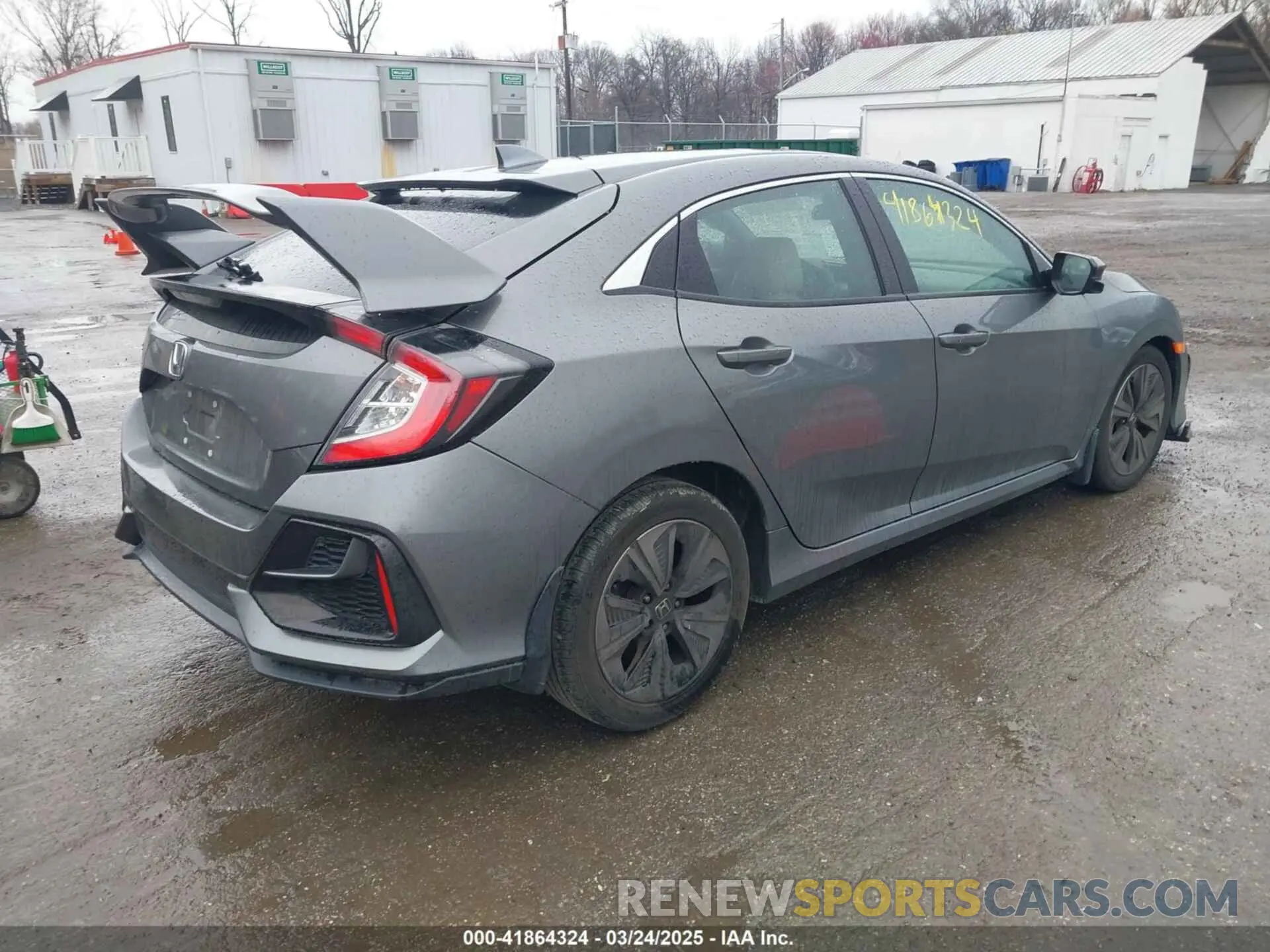 4 Photograph of a damaged car SHHFK7H60LU218305 HONDA CIVIC 2020
