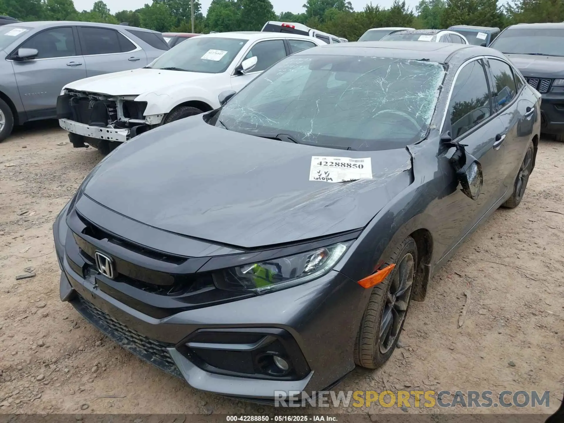 2 Photograph of a damaged car SHHFK7H61LU218295 HONDA CIVIC 2020