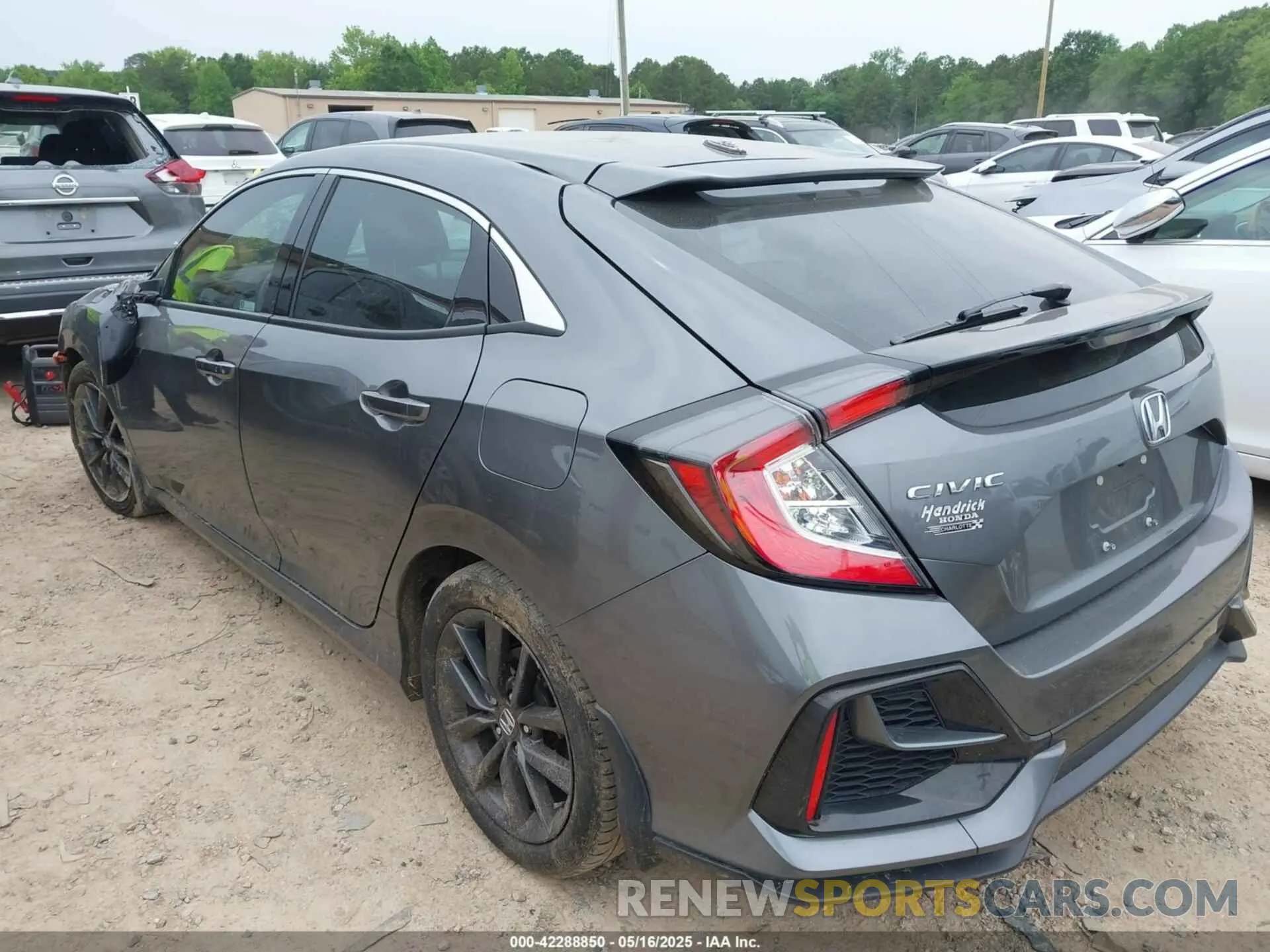 3 Photograph of a damaged car SHHFK7H61LU218295 HONDA CIVIC 2020