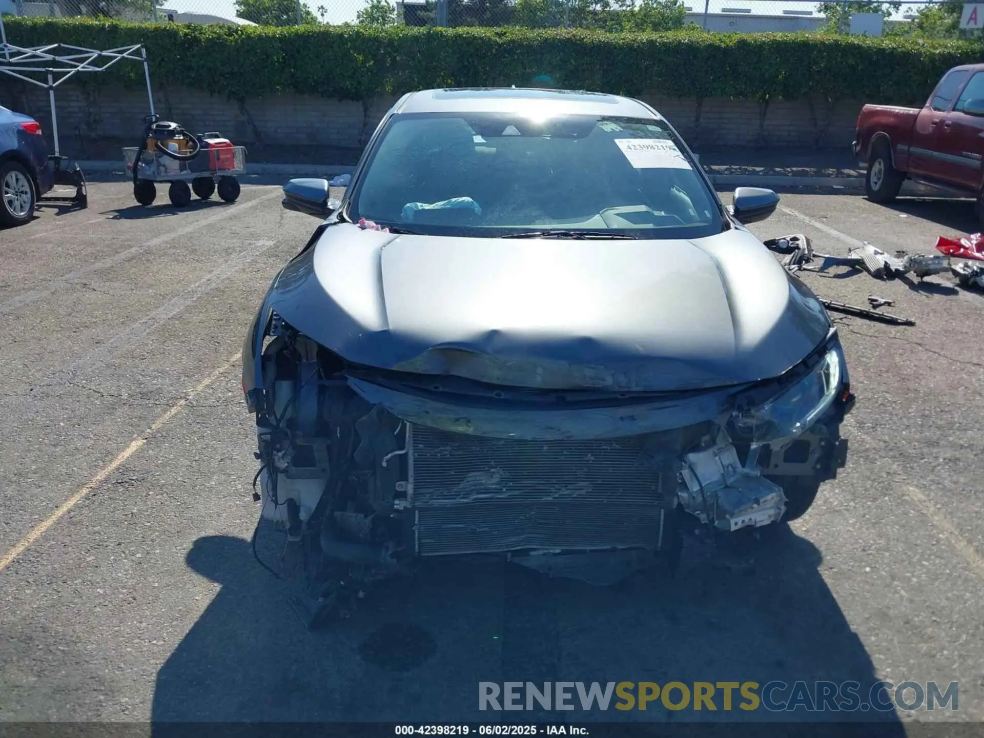 13 Photograph of a damaged car SHHFK7H61LU401244 HONDA CIVIC 2020