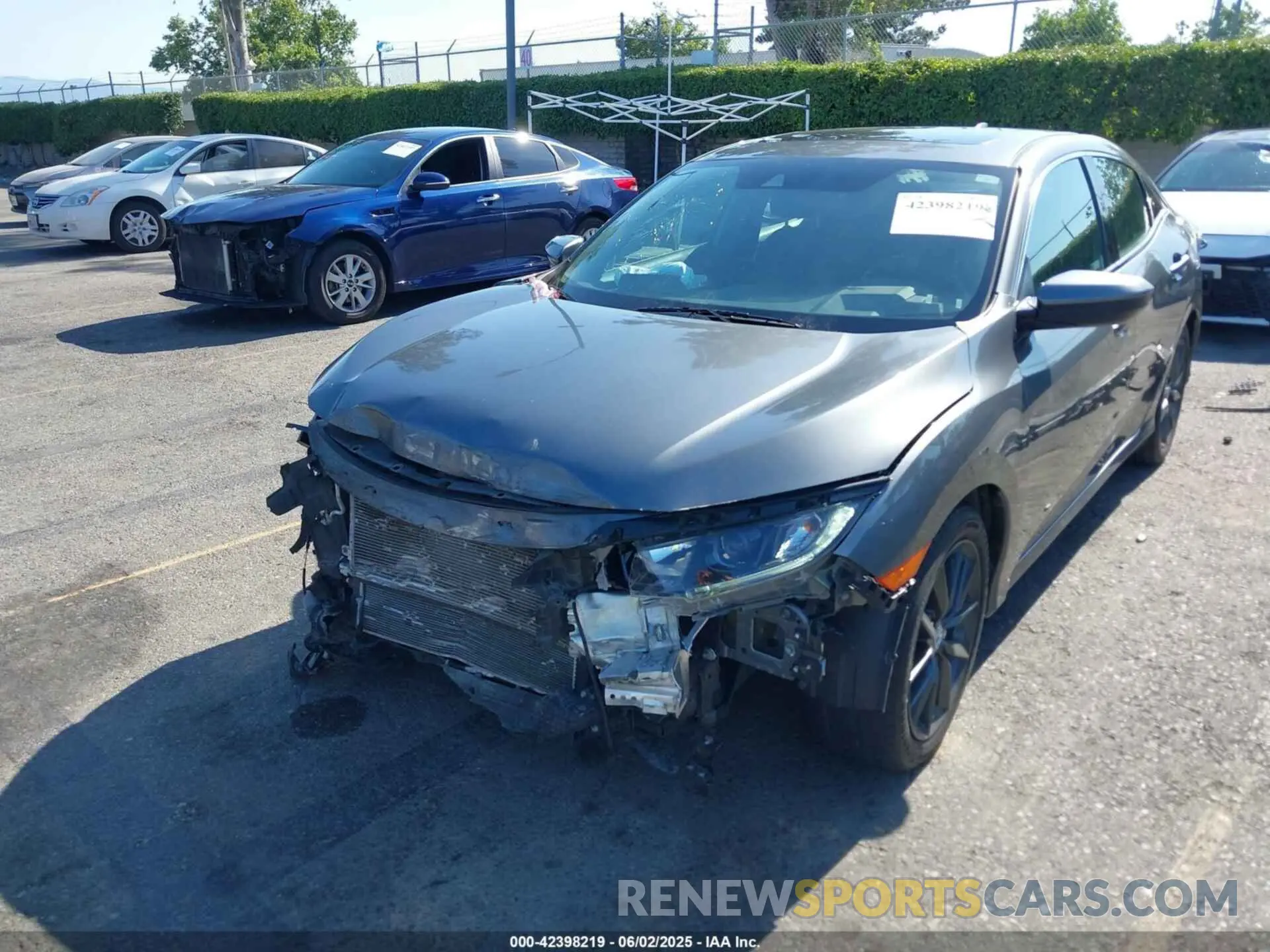 6 Photograph of a damaged car SHHFK7H61LU401244 HONDA CIVIC 2020