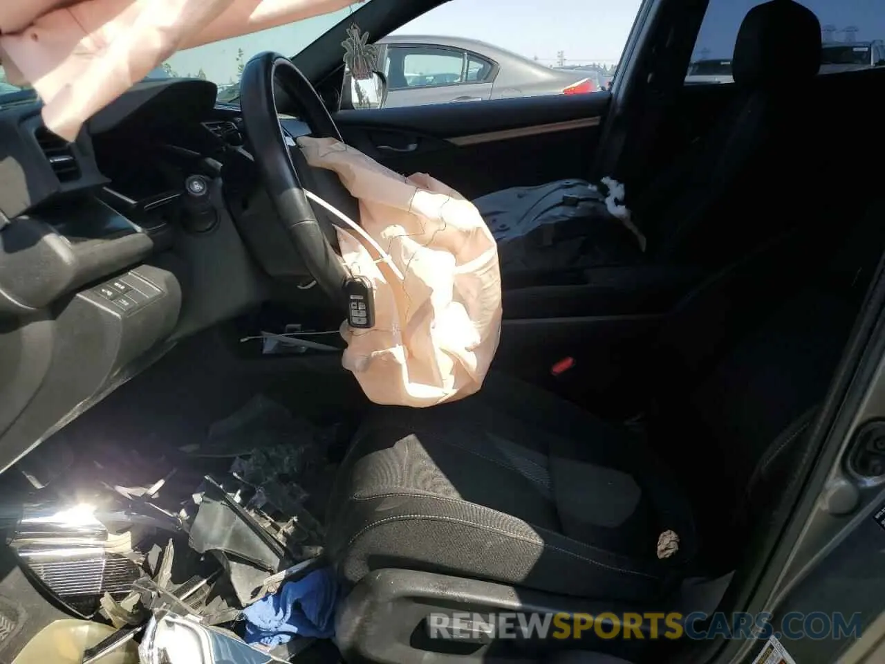 7 Photograph of a damaged car SHHFK7H61LU418187 HONDA CIVIC 2020