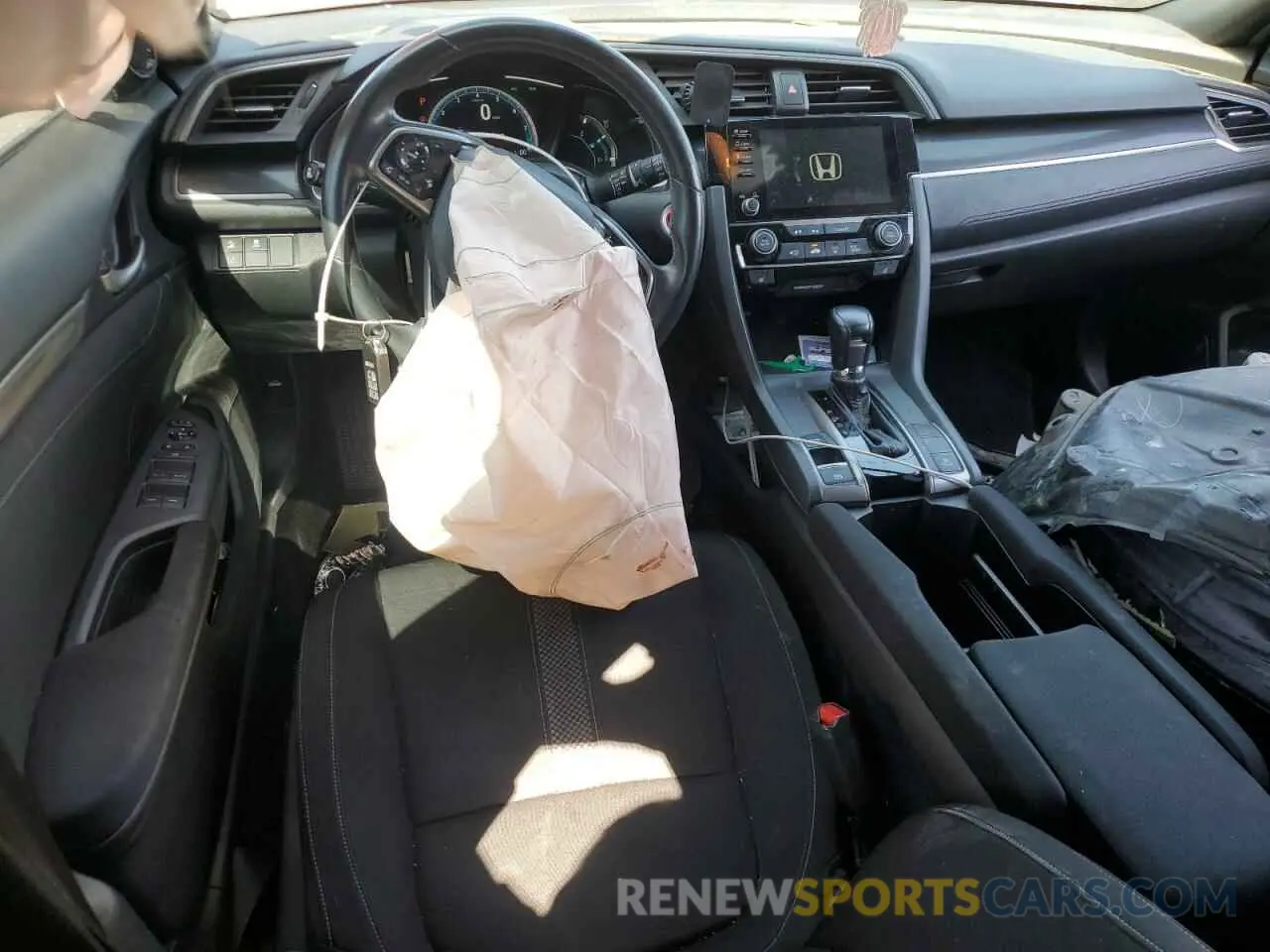 8 Photograph of a damaged car SHHFK7H61LU418187 HONDA CIVIC 2020