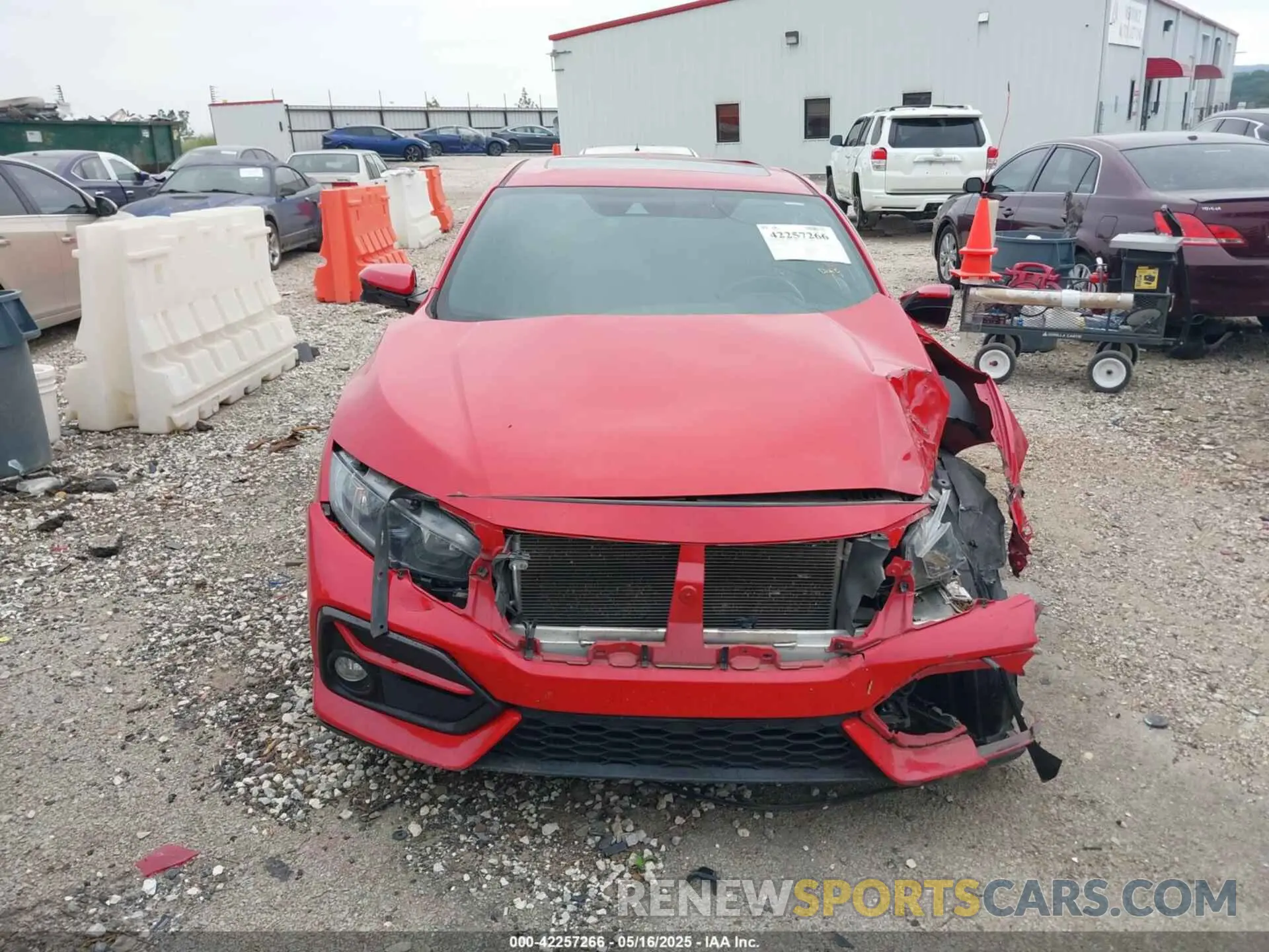 12 Photograph of a damaged car SHHFK7H64LU209137 HONDA CIVIC 2020