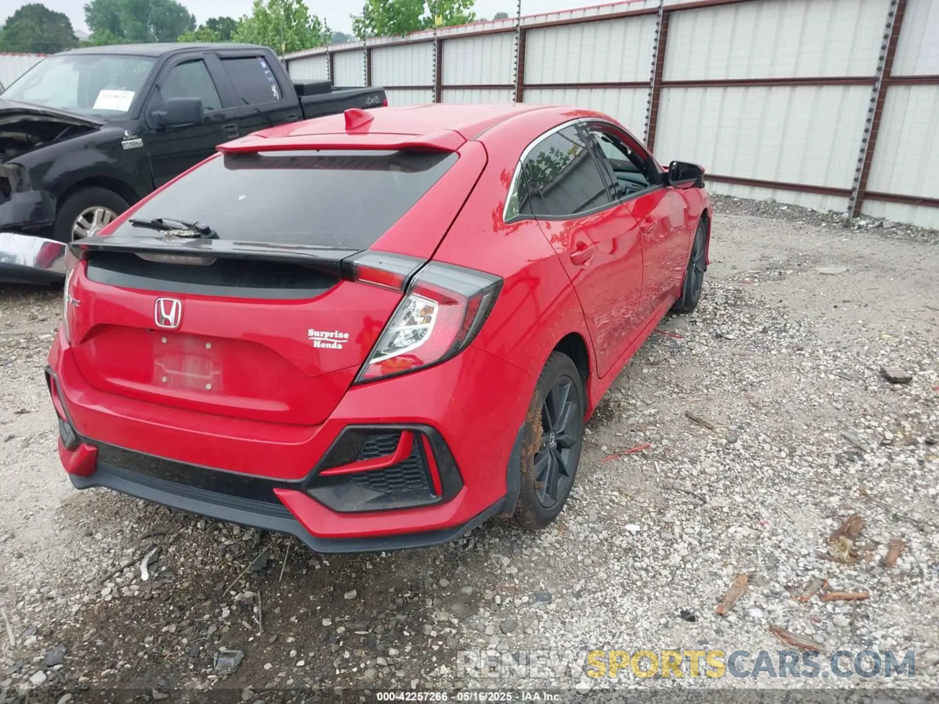 4 Photograph of a damaged car SHHFK7H64LU209137 HONDA CIVIC 2020