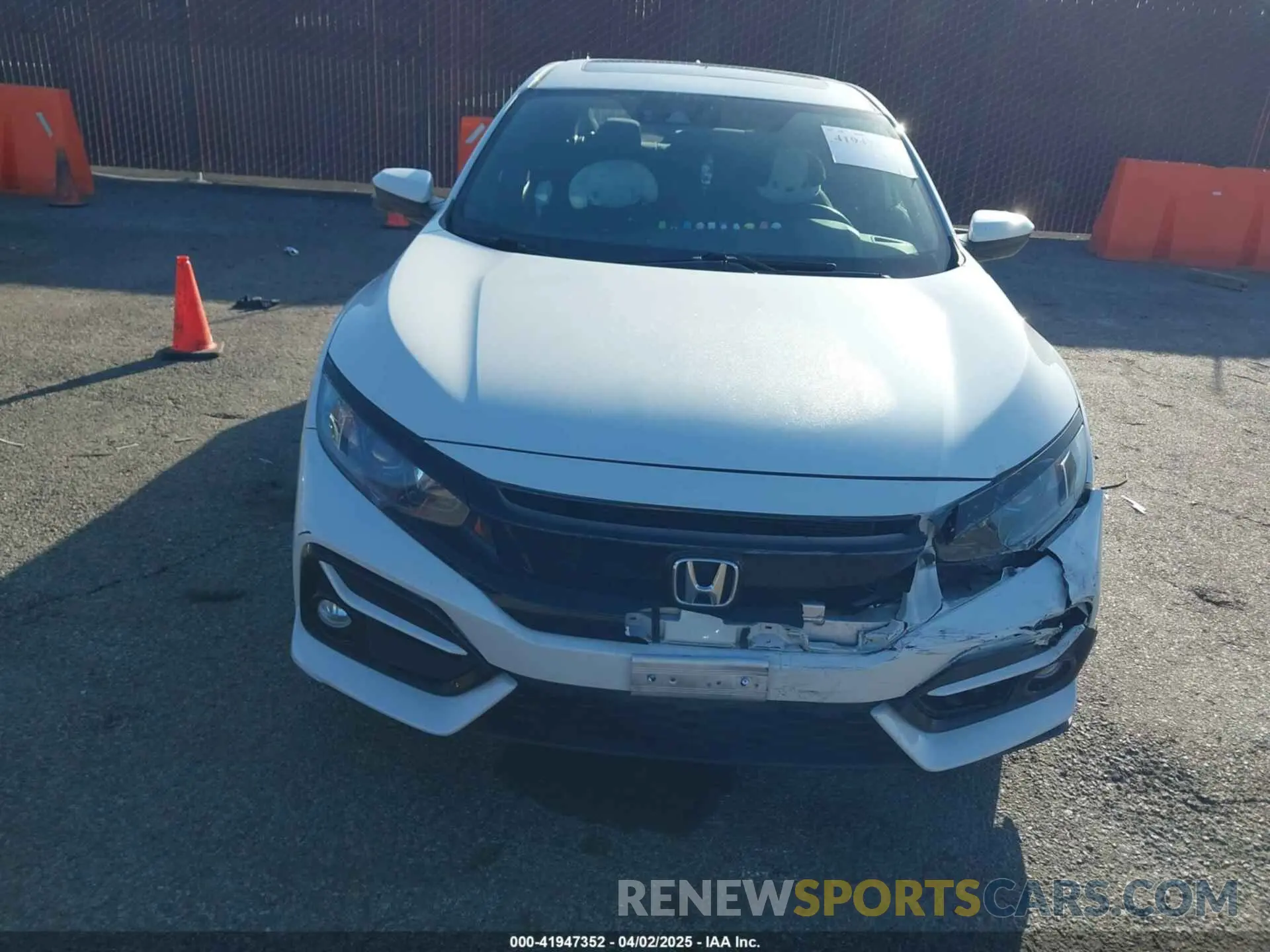 12 Photograph of a damaged car SHHFK7H64LU419821 HONDA CIVIC 2020