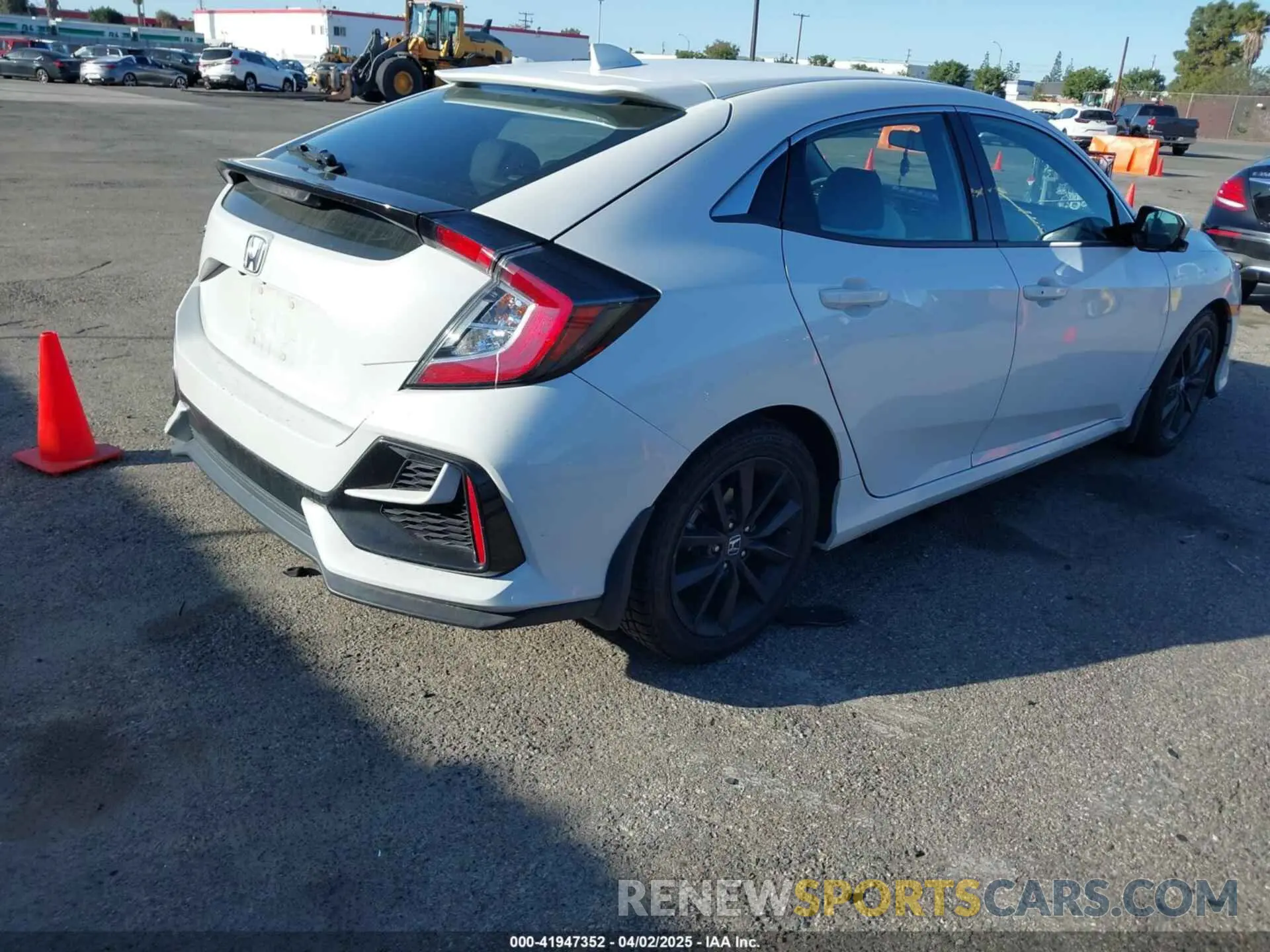 4 Photograph of a damaged car SHHFK7H64LU419821 HONDA CIVIC 2020