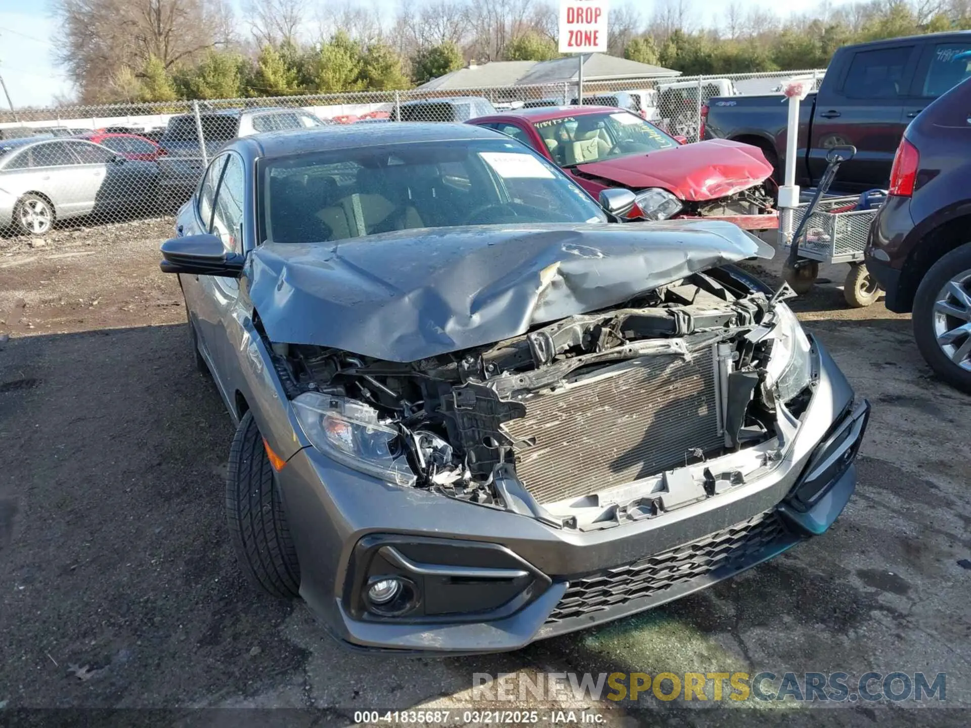 1 Photograph of a damaged car SHHFK7H65LU203007 HONDA CIVIC 2020