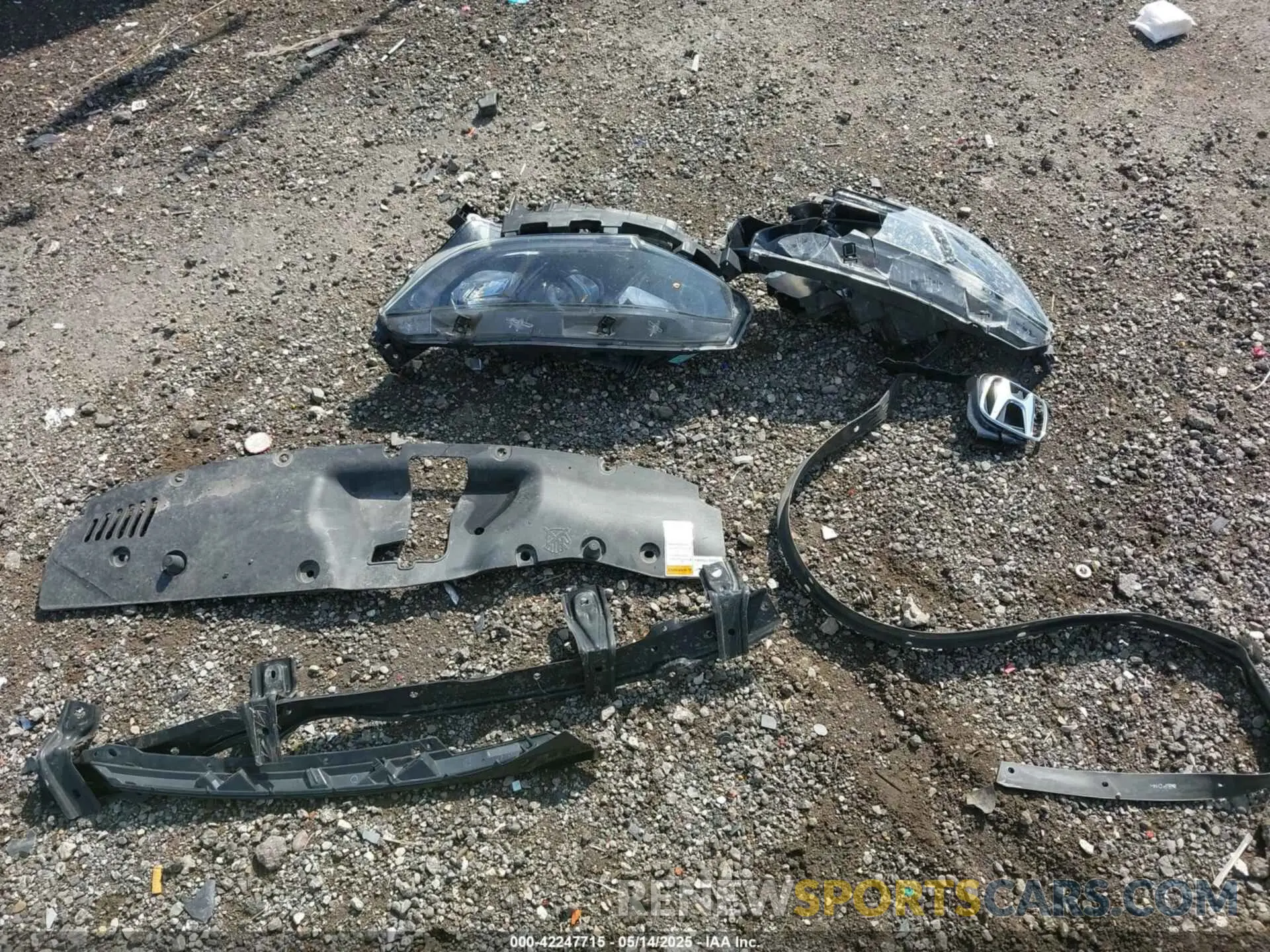 12 Photograph of a damaged car SHHFK7H65LU215531 HONDA CIVIC 2020