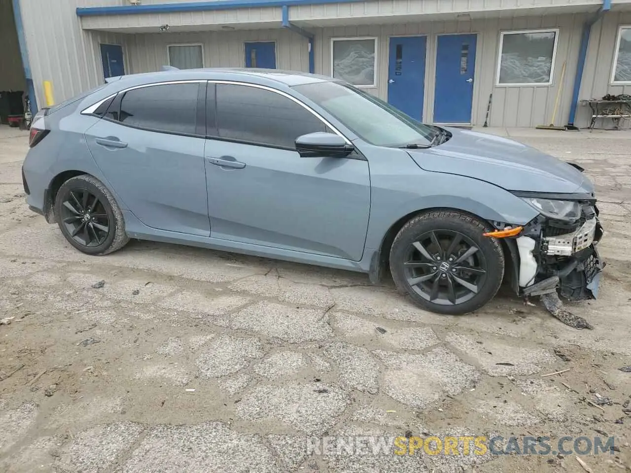 4 Photograph of a damaged car SHHFK7H66LU208507 HONDA CIVIC 2020